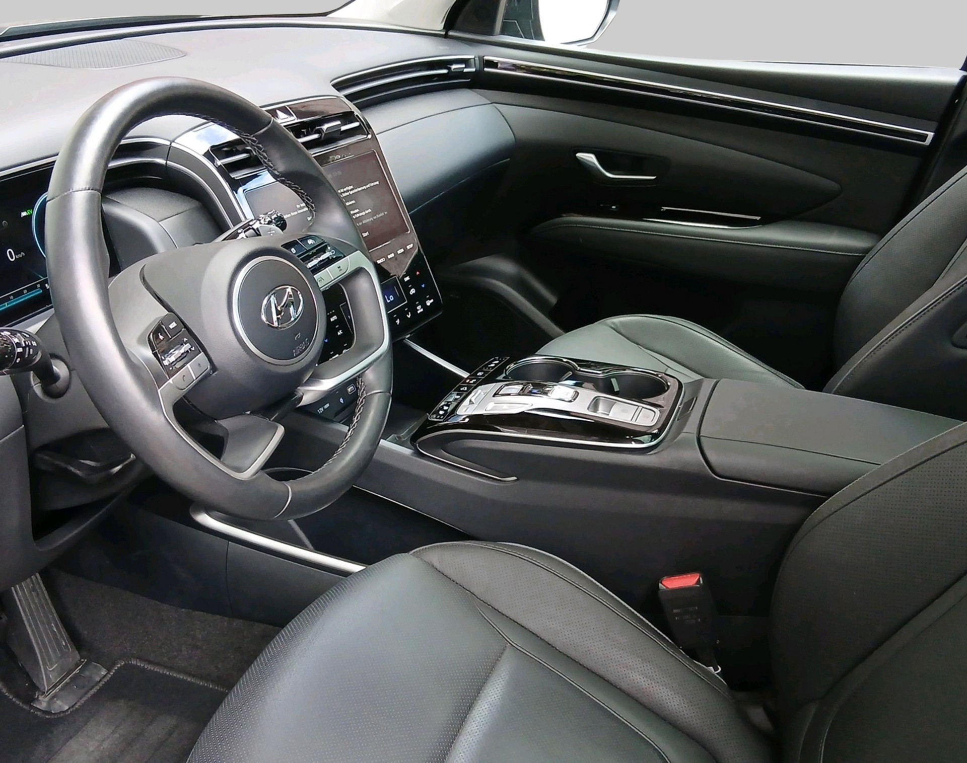 HYUNDAI Tucson 1.6 T-GDi PHEV Amplia 4-image-2