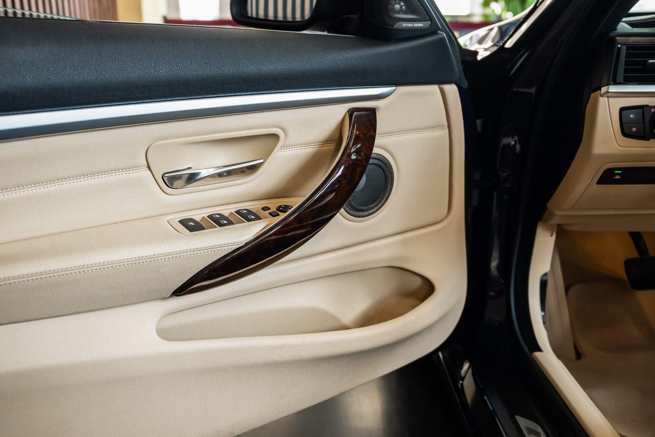 BMW 435i Cabriolet xDrive Luxury Line Steptronic-image-24