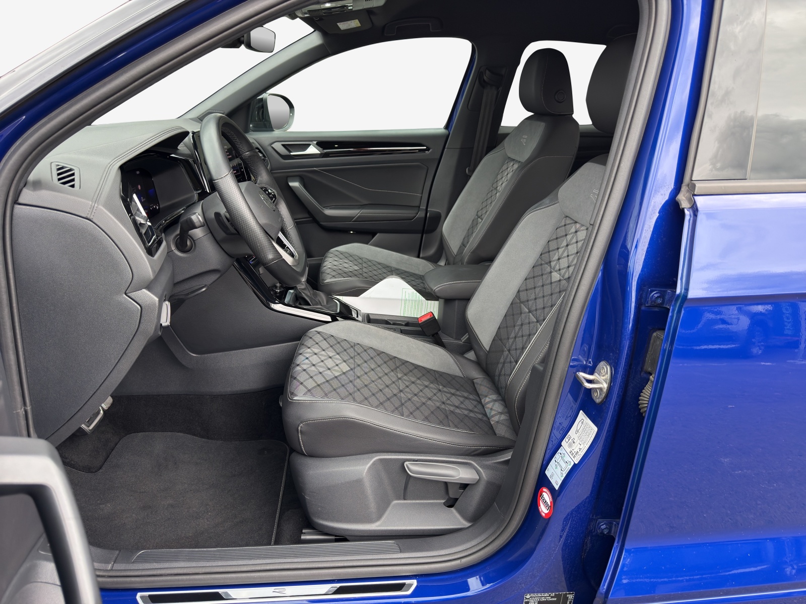 VW T-Roc 1.5 TSI EVO R-Line DSG-image-7