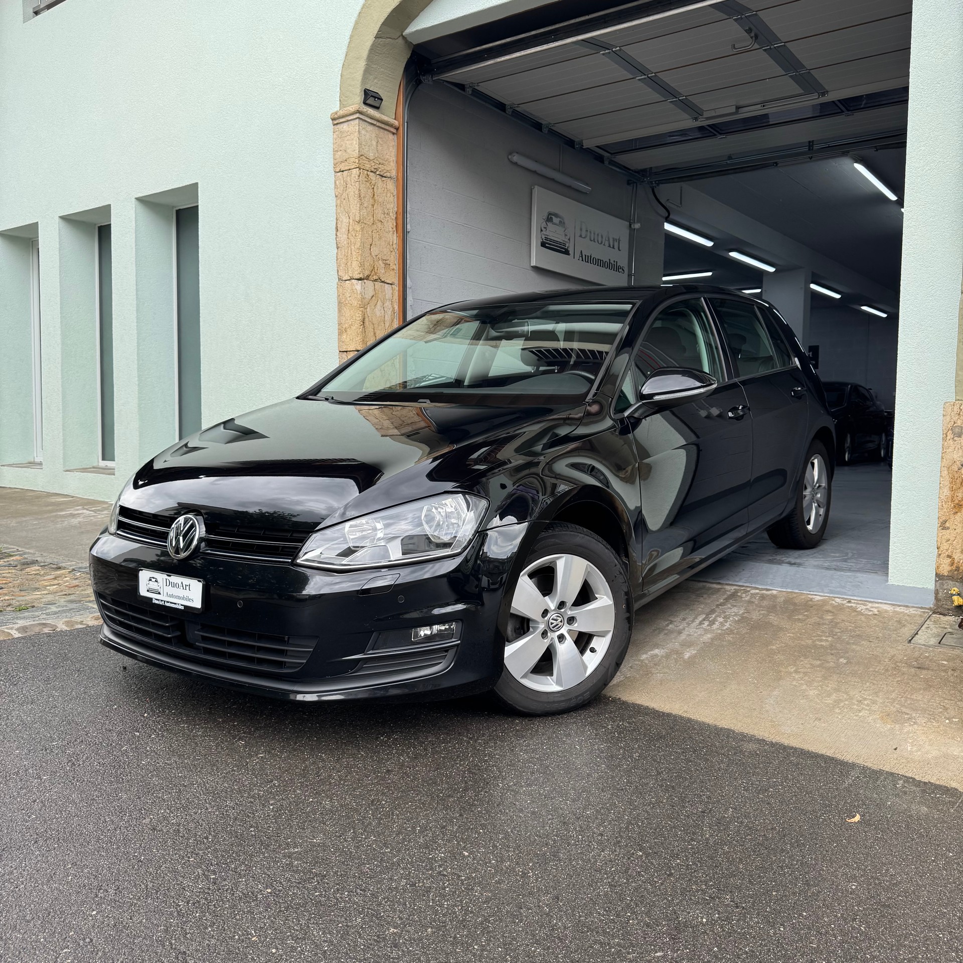 VW Golf 2.0 TDI Comfortline 4Motion-image-0