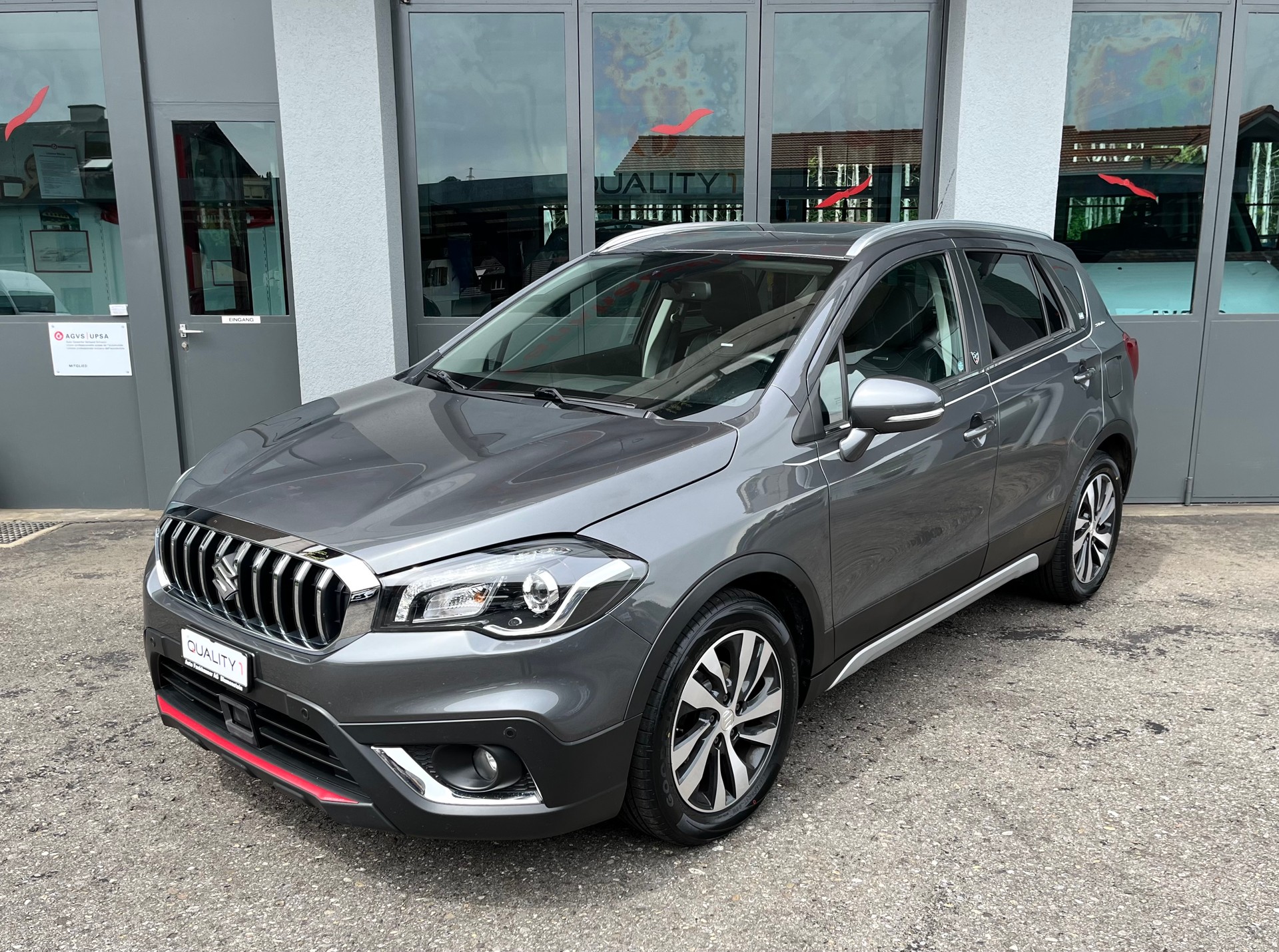 SUZUKI SX4 S-Cross 1.4 16VSergio Cellano Top 4WD Autom.-image-2