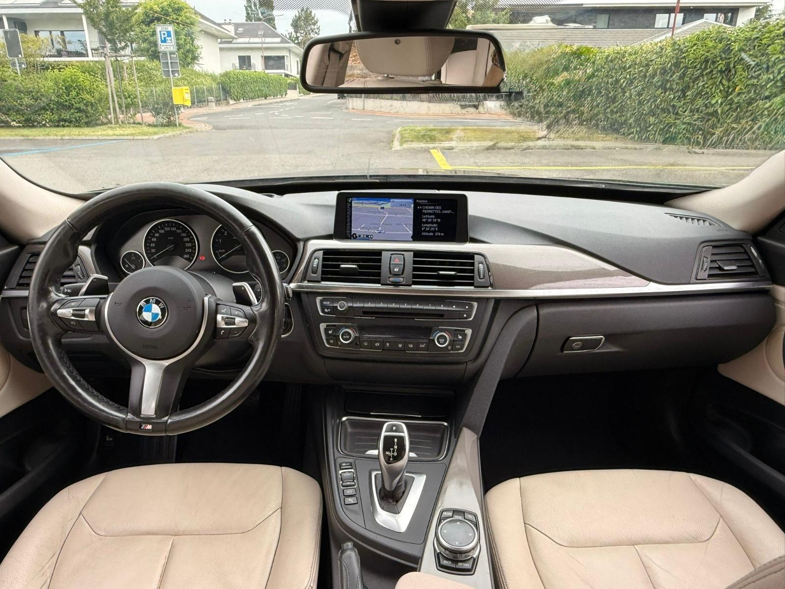 BMW 328i GT xDrive Steptronic-image-10