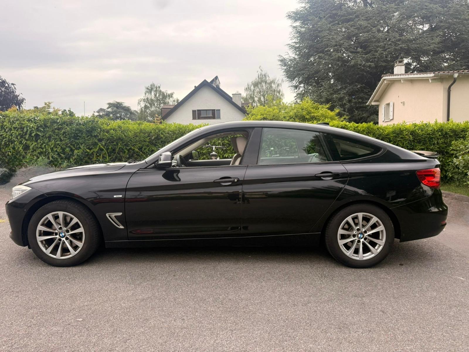 BMW 328i GT xDrive Steptronic-image-2