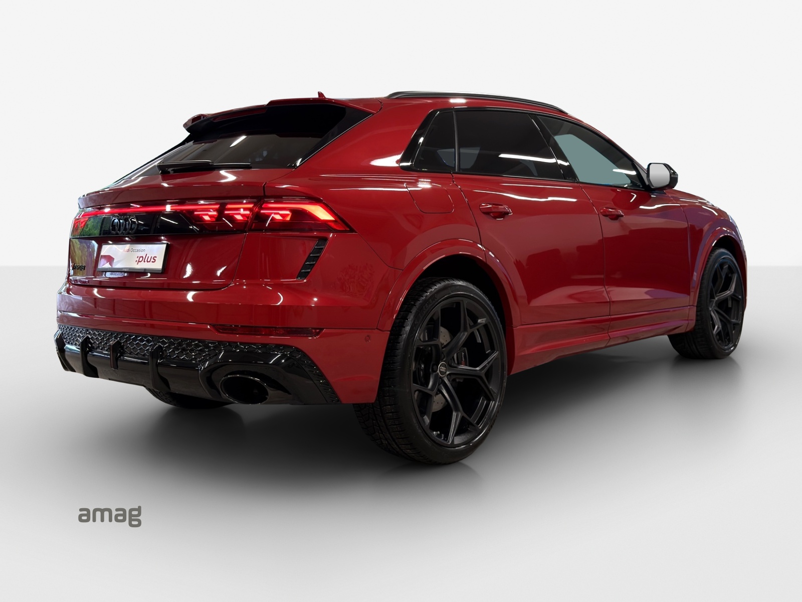 AUDI RSQ8 performance quattro-image-4