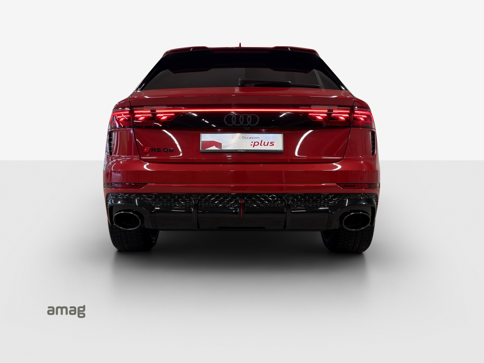 AUDI RSQ8 performance quattro-image-3