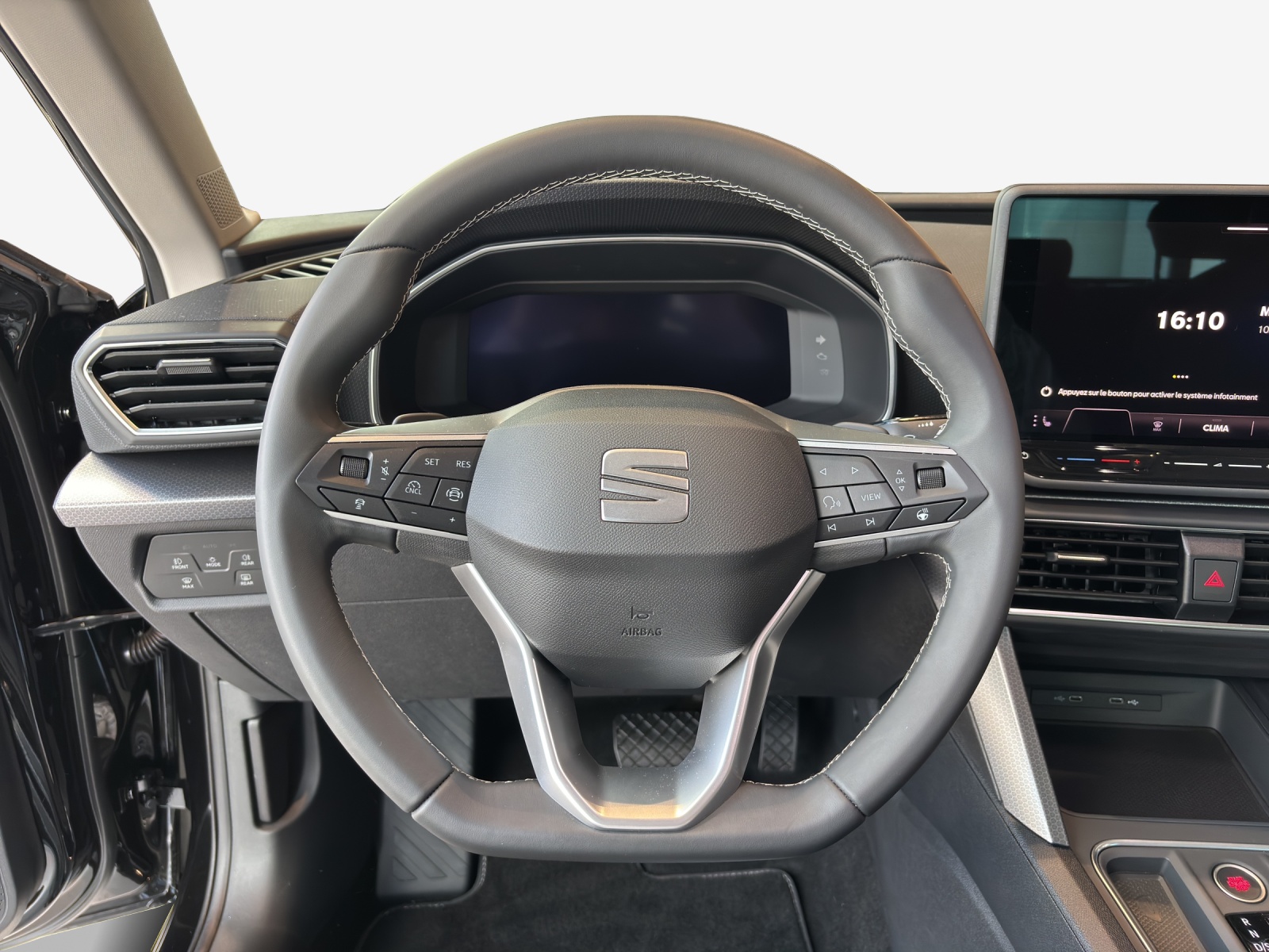 SEAT Leon 1.5 eTSI mHEV DSG Go-image-8