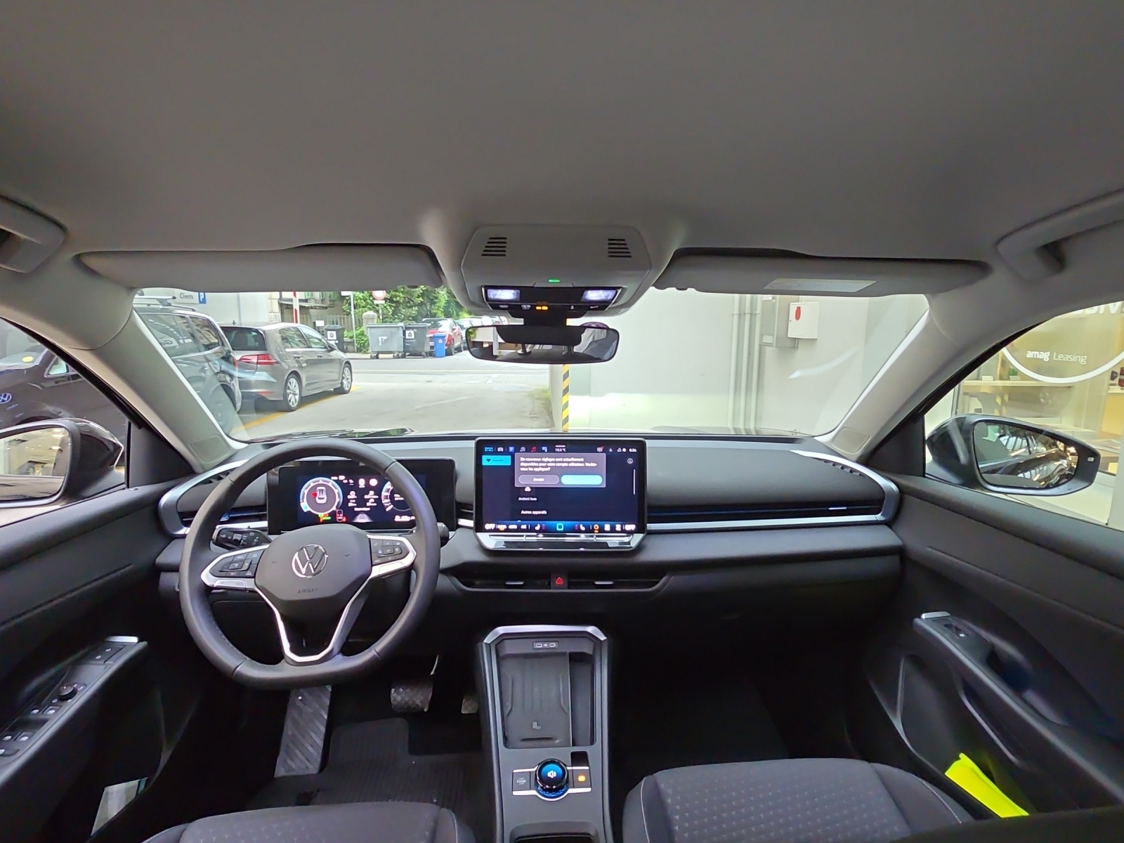 VW T-Roc 1.5 eTSI mHEV Life DSG-image-7