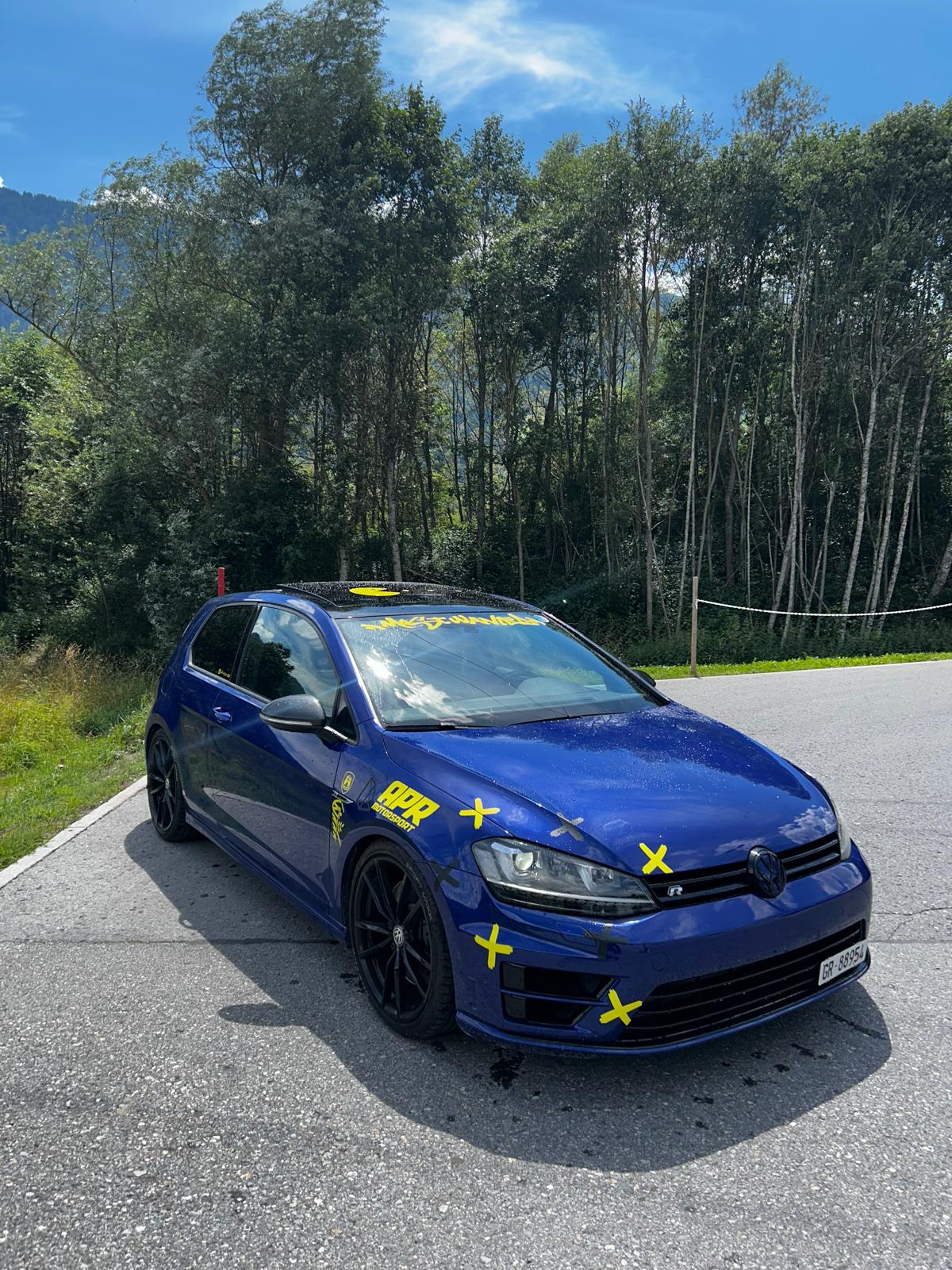 VW 2.0 TSI R 4motion-image-4