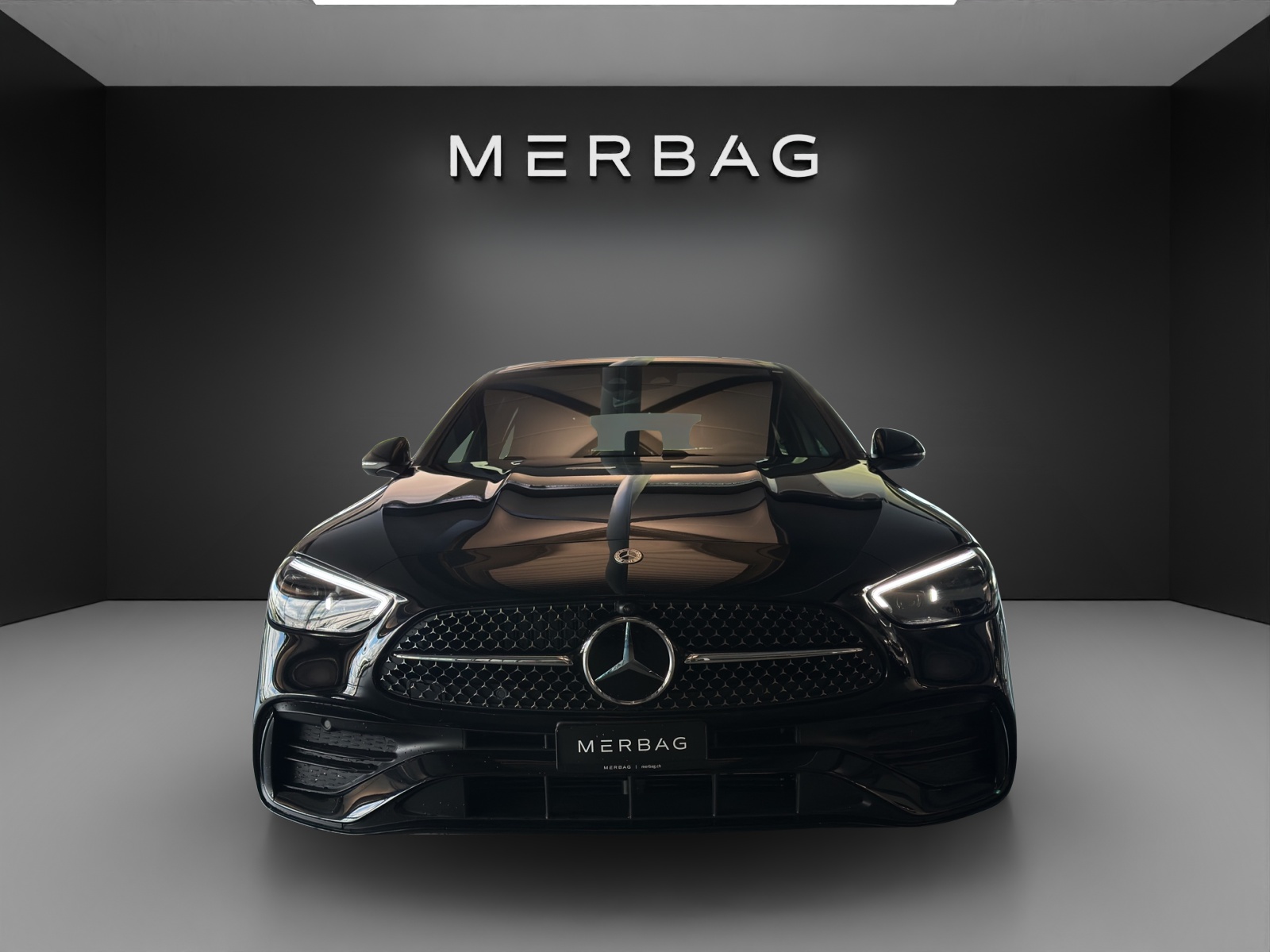 MERCEDES-BENZ C 300 4 Matic-image-1