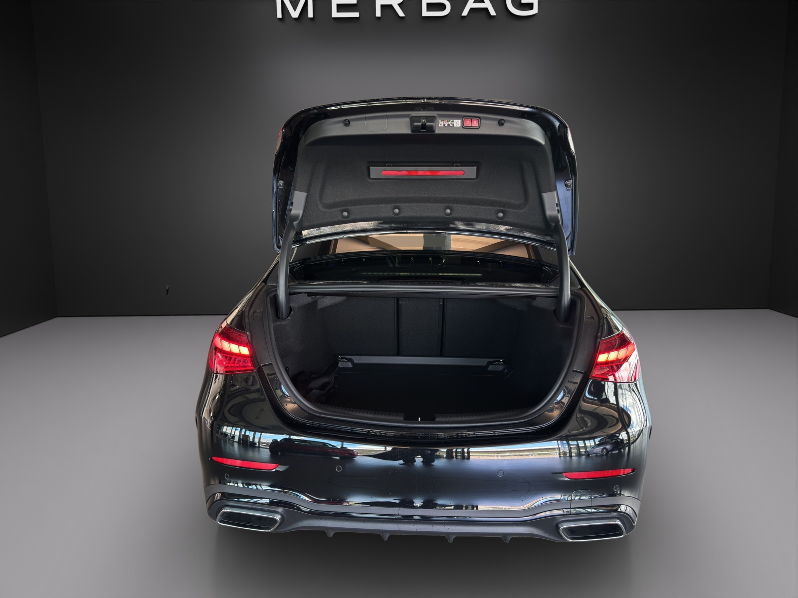 MERCEDES-BENZ C 300 4 Matic-image-6