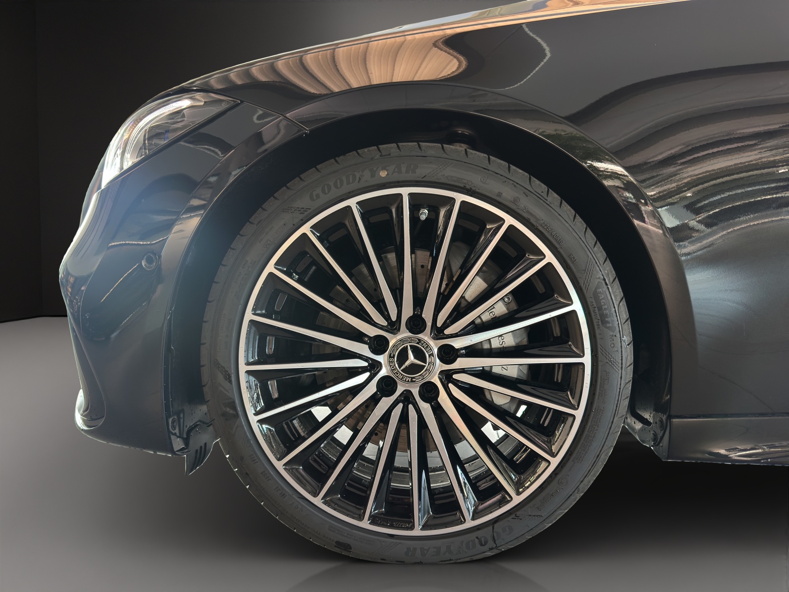 MERCEDES-BENZ C 300 4 Matic-image-7