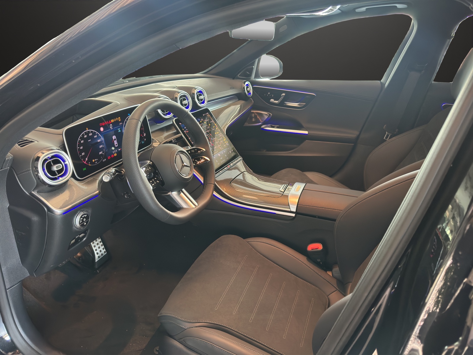 MERCEDES-BENZ C 300 4 Matic-image-8