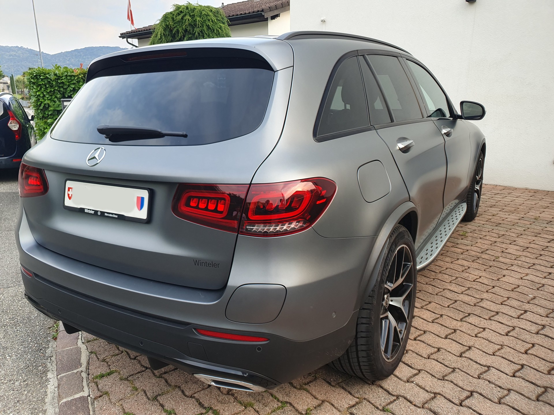 MERCEDES-BENZ GLC 300 4 Matic-image-0