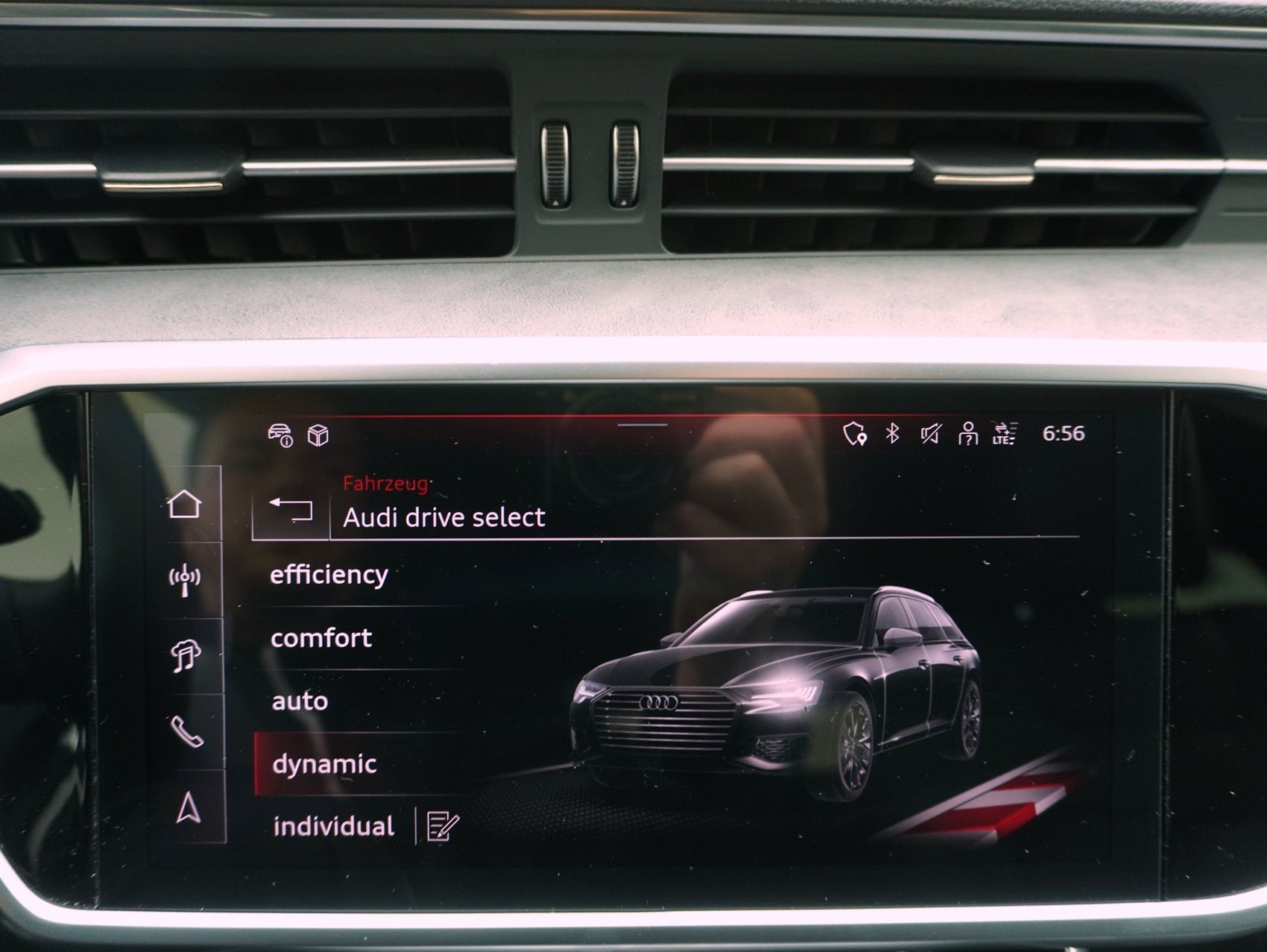 AUDI A6 Avant 45 TFSI S Line quattro S-Tronic **Audi Werksgarantie bis 07/2030**-image-22