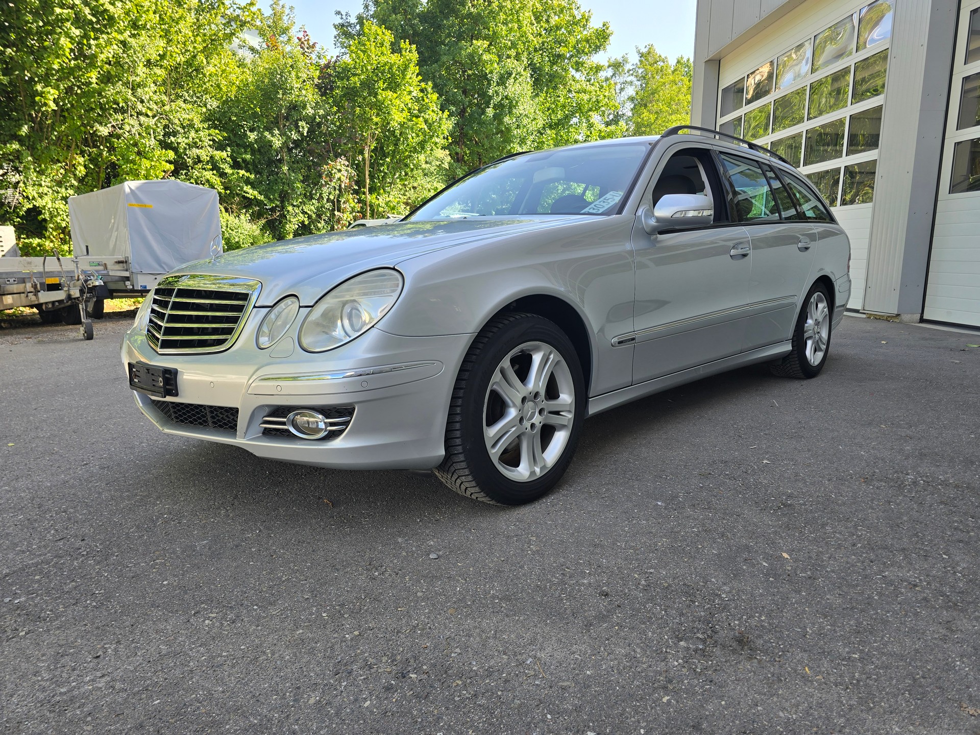 MERCEDES-BENZ E 280 Elégance-image-0