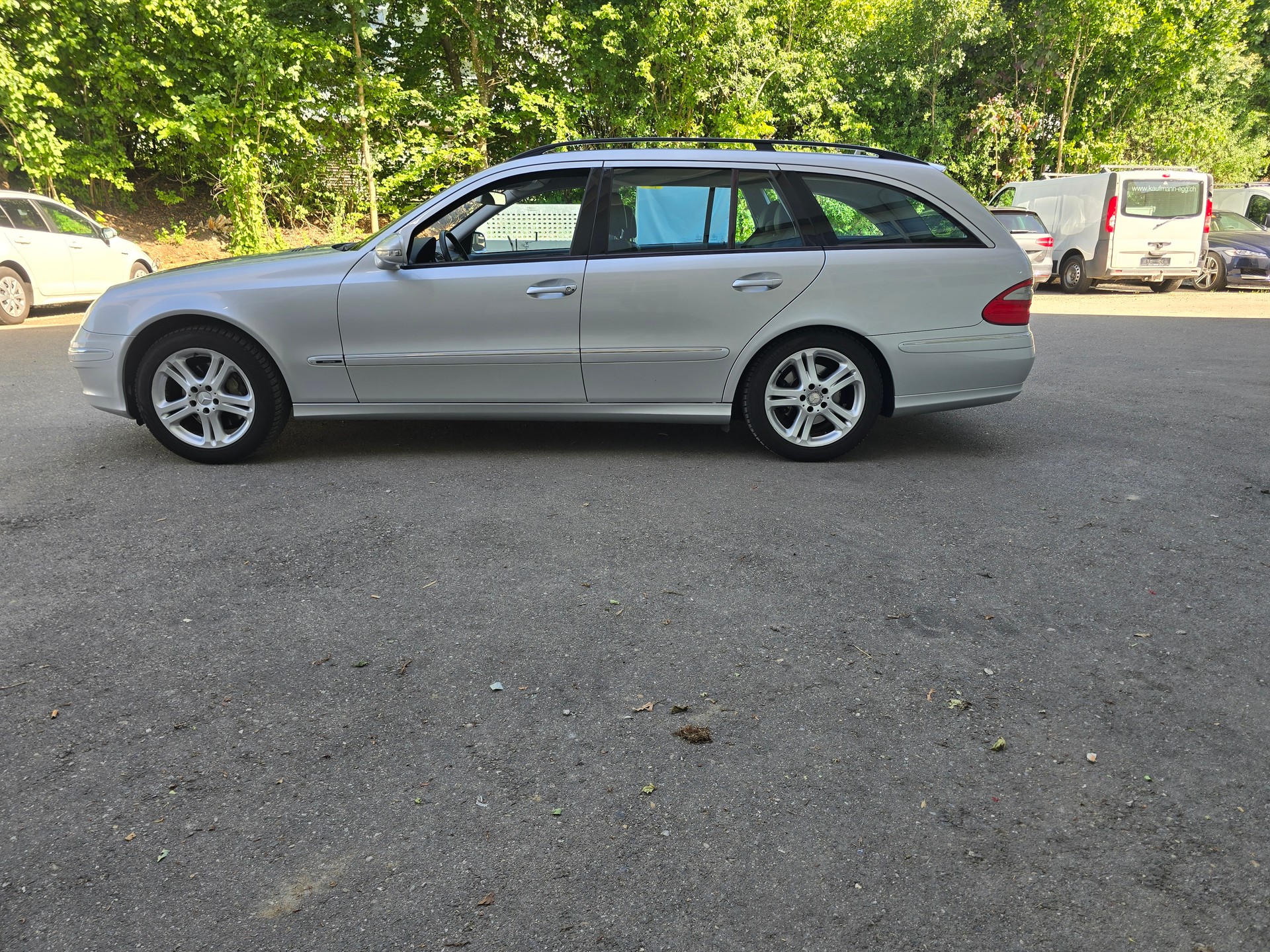 MERCEDES-BENZ E 280 Elégance-image-7