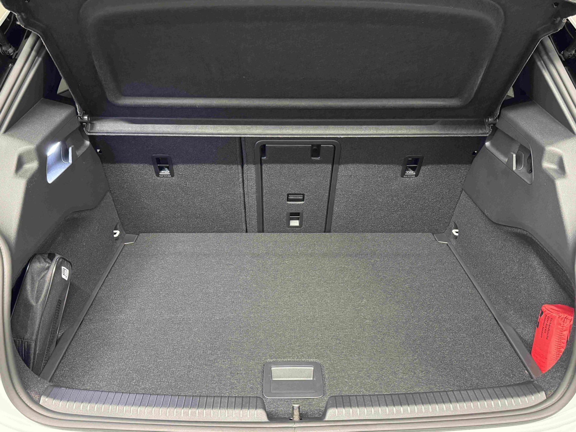 VW ID.3 Pro 52 kWh Pure Value-image-14