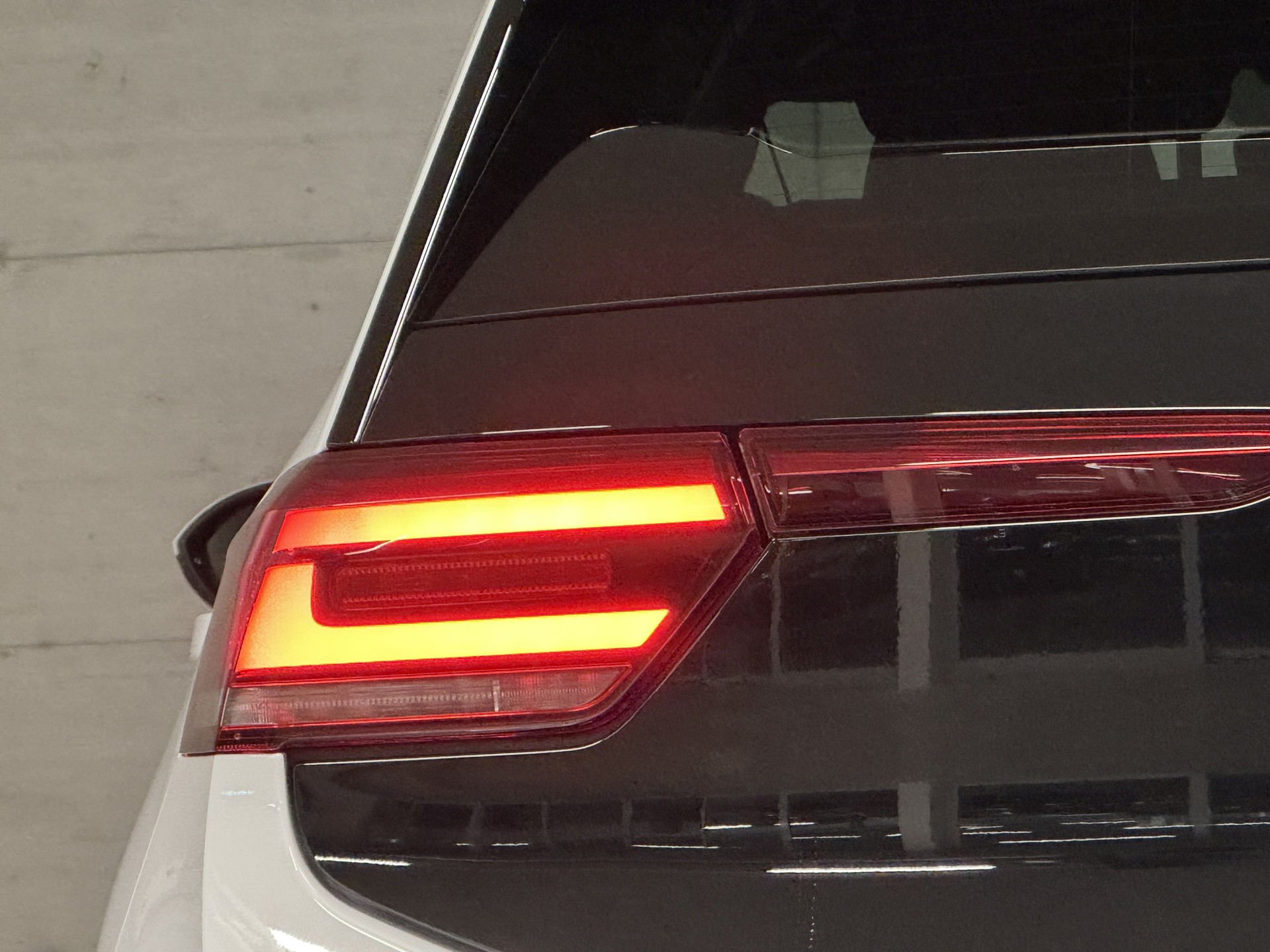 VW ID.3 Pro 52 kWh Pure Value-image-4