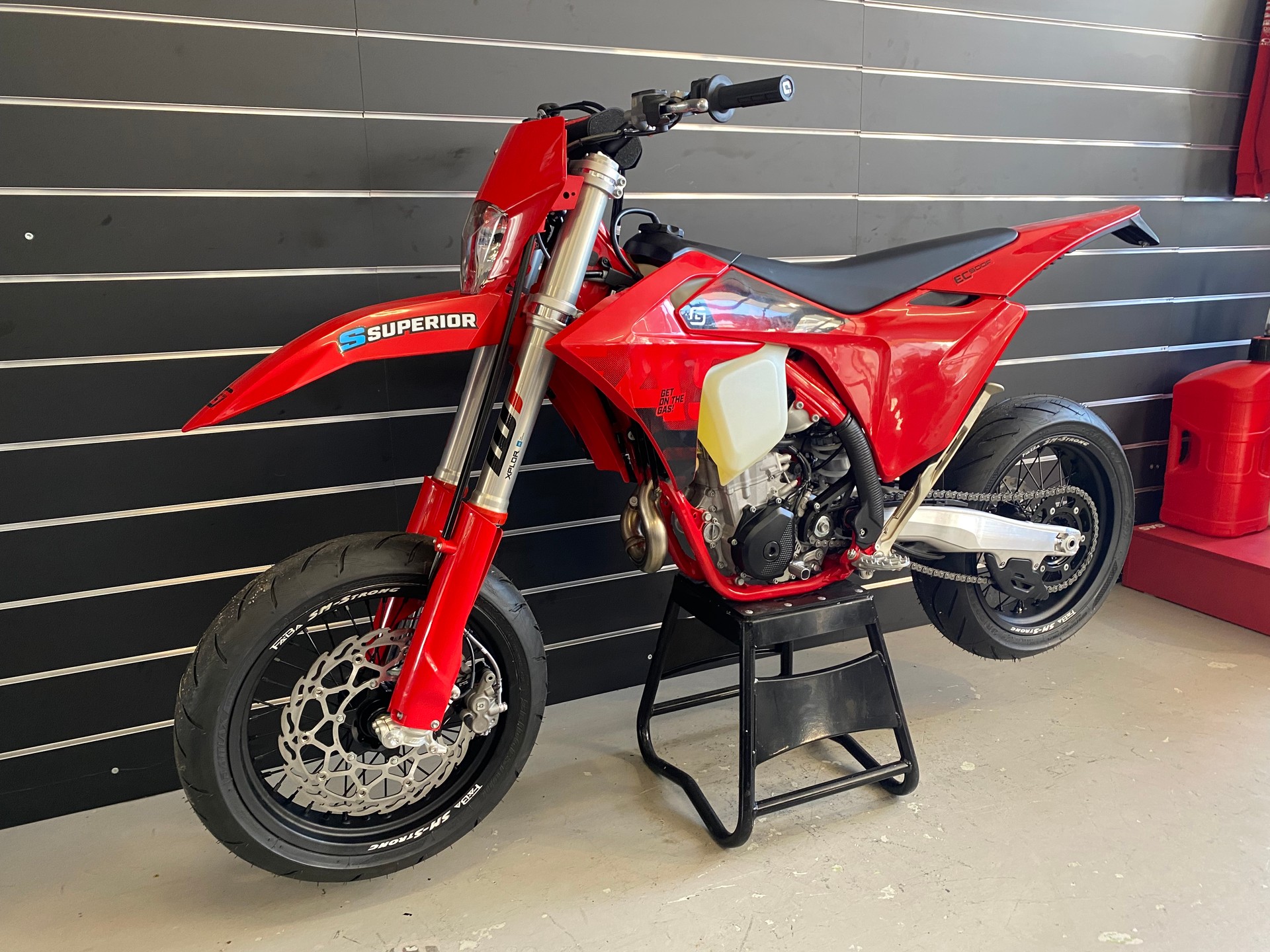 GASGAS EC 500 Supermoto-image-4