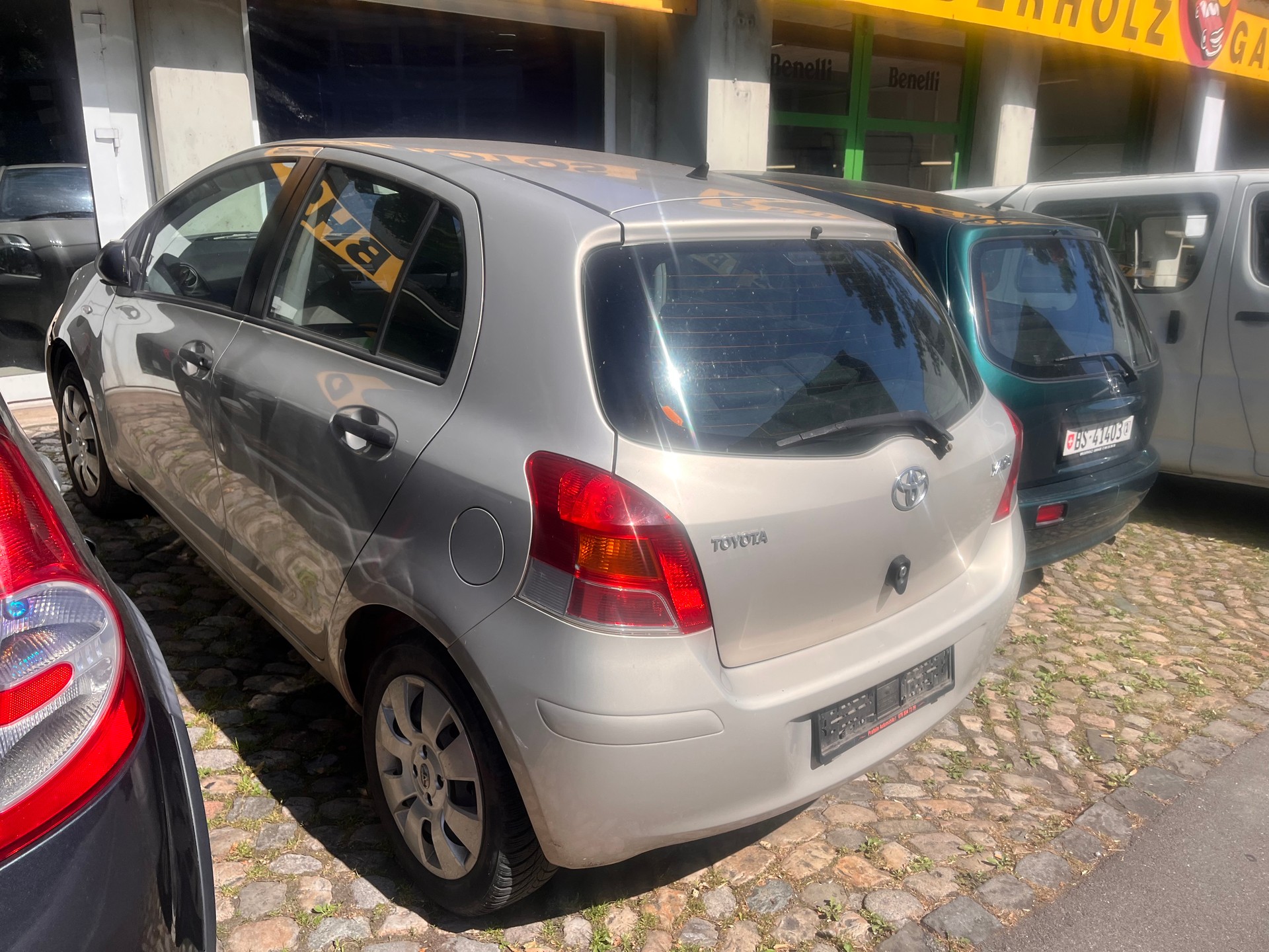 TOYOTA YARIS-image-13