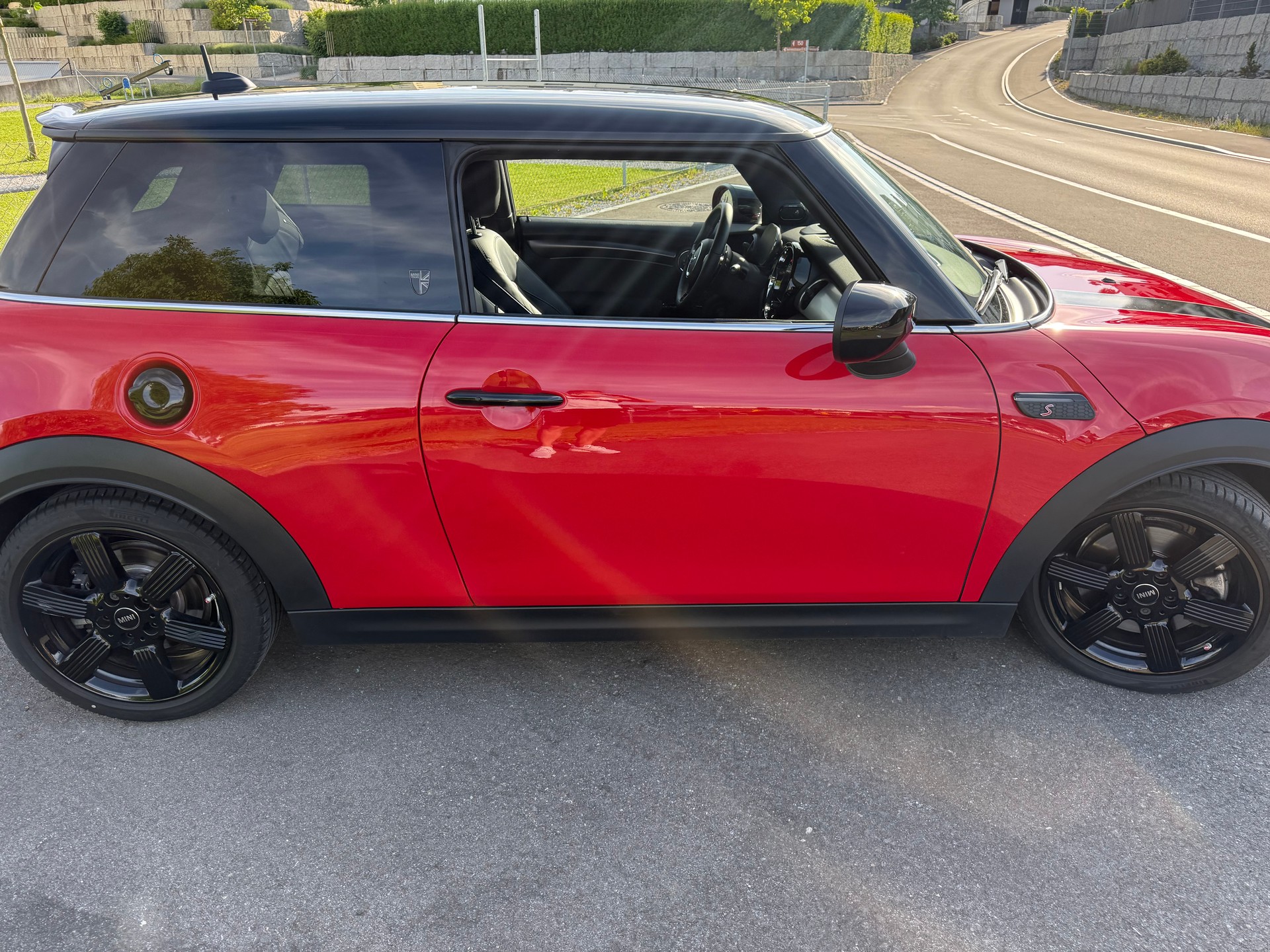 MINI 2.0i Cooper S SDKG-image-1