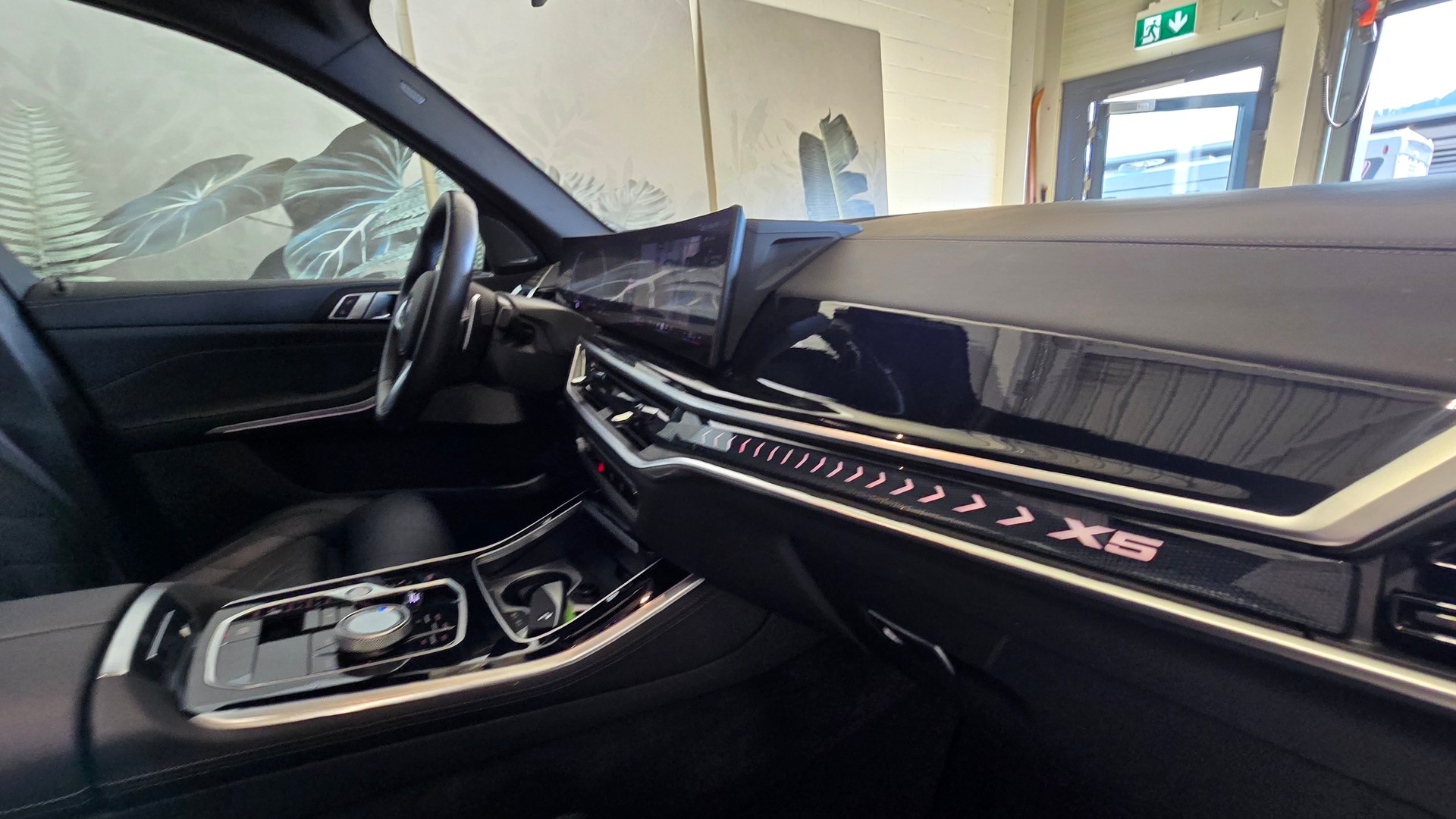 BMW X5 xDrive 48V 30d M Sport Pro Steptronic-image-18
