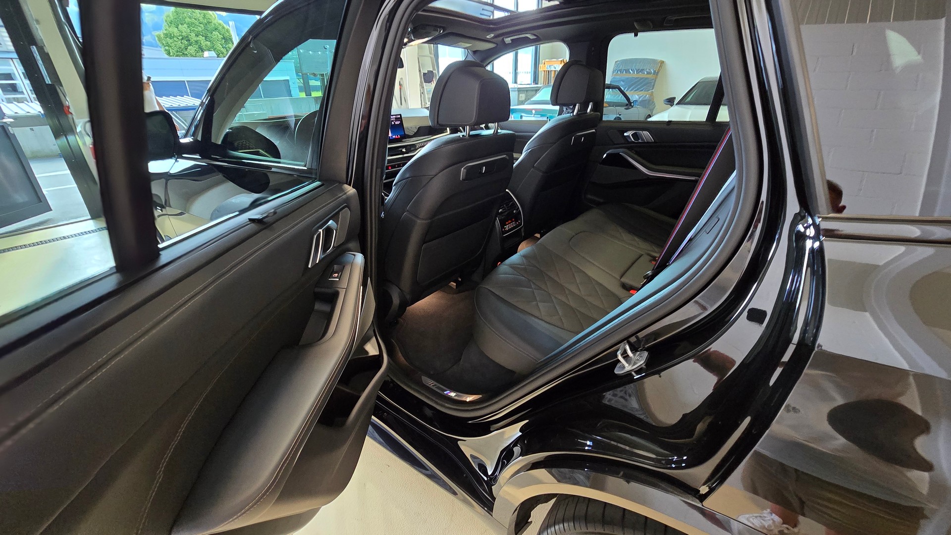 BMW X5 xDrive 48V 30d M Sport Pro Steptronic-image-13