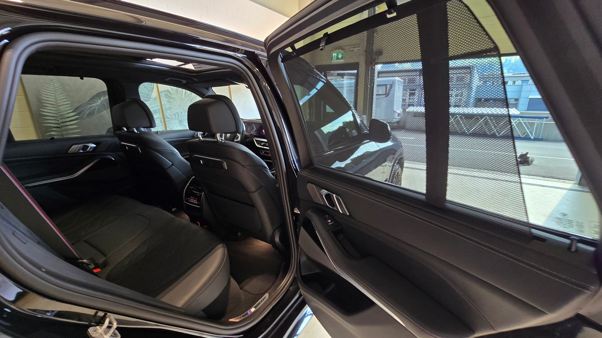 BMW X5 xDrive 48V 30d M Sport Pro Steptronic-image-15
