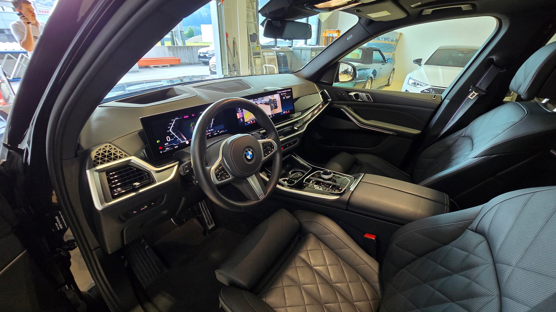 BMW X5 xDrive 48V 30d M Sport Pro Steptronic-image-12