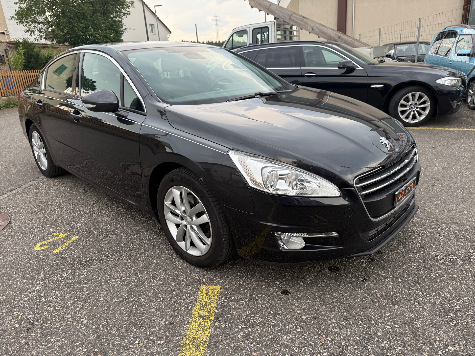 PEUGEOT 508 1.6 16V T Active-image-1