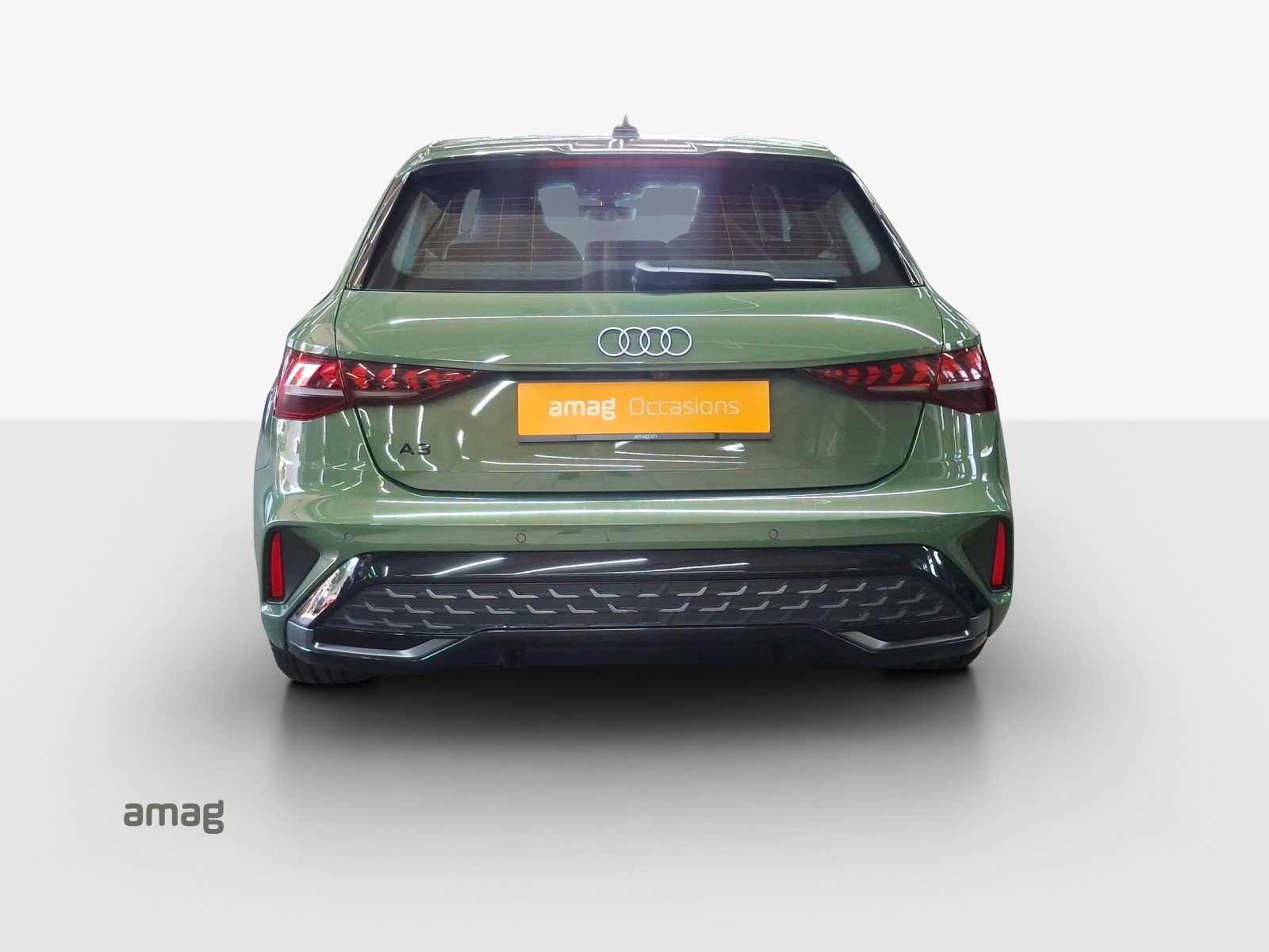 AUDI A3 Sportback TFSI 110 kW S line S tronic-image-3
