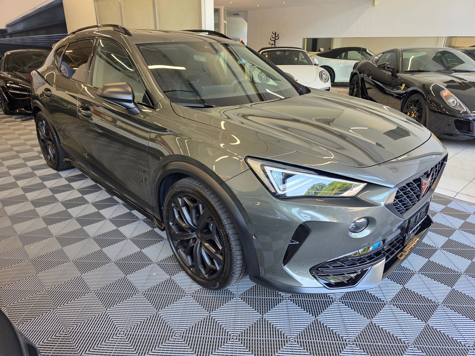 CUPRA Formentor 2.0TSI Tribe Edition DSG-image-1