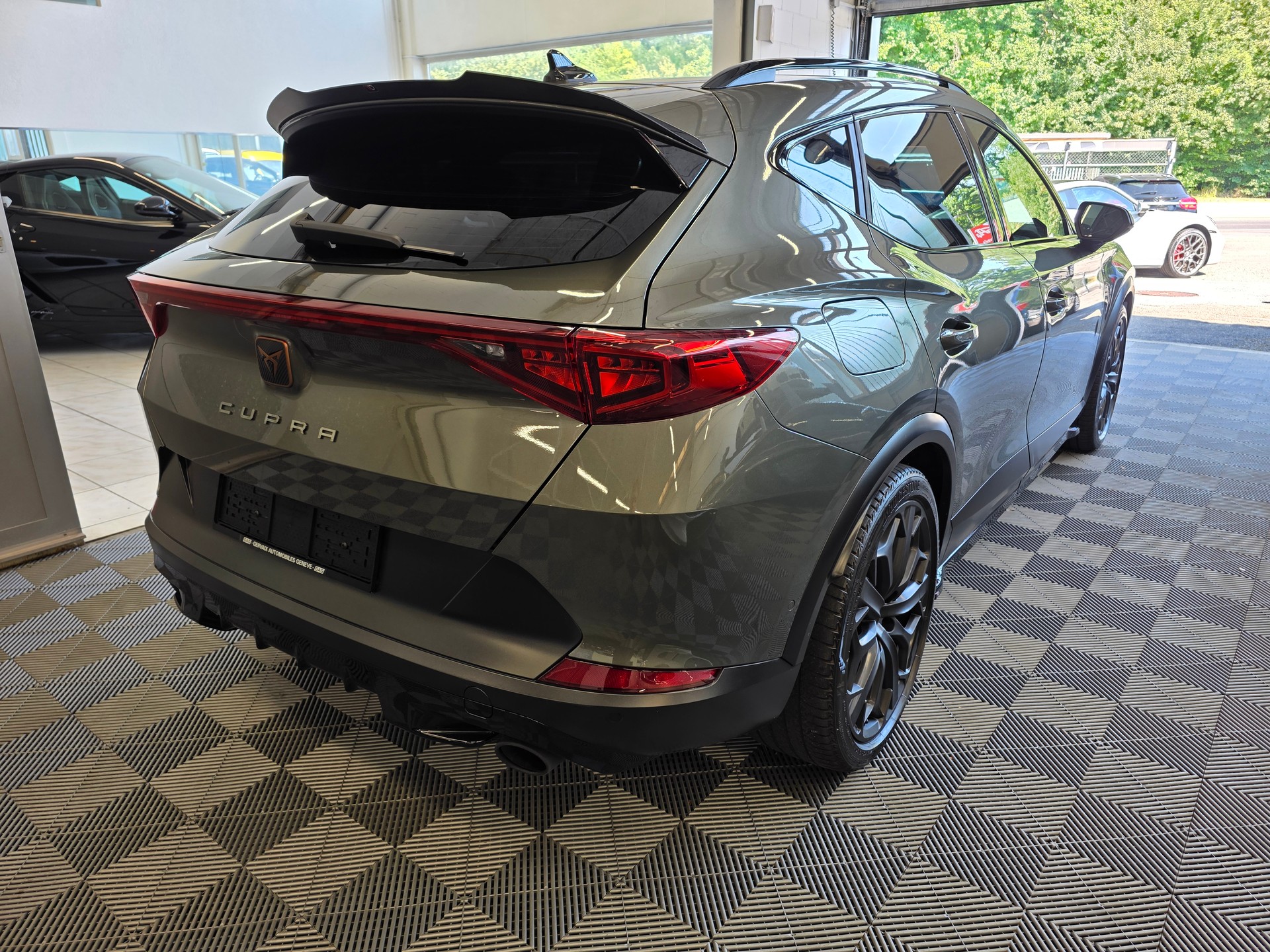 CUPRA Formentor 2.0TSI Tribe Edition DSG-image-4