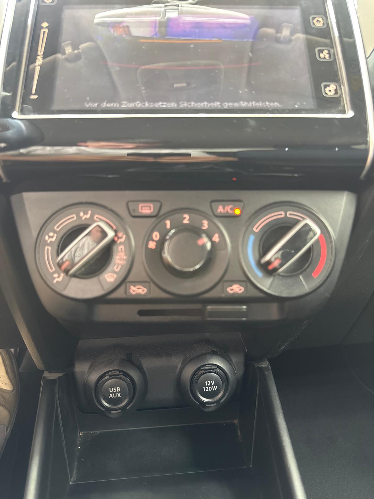 SUZUKI Swift 1.0 12V Compact+-image-8