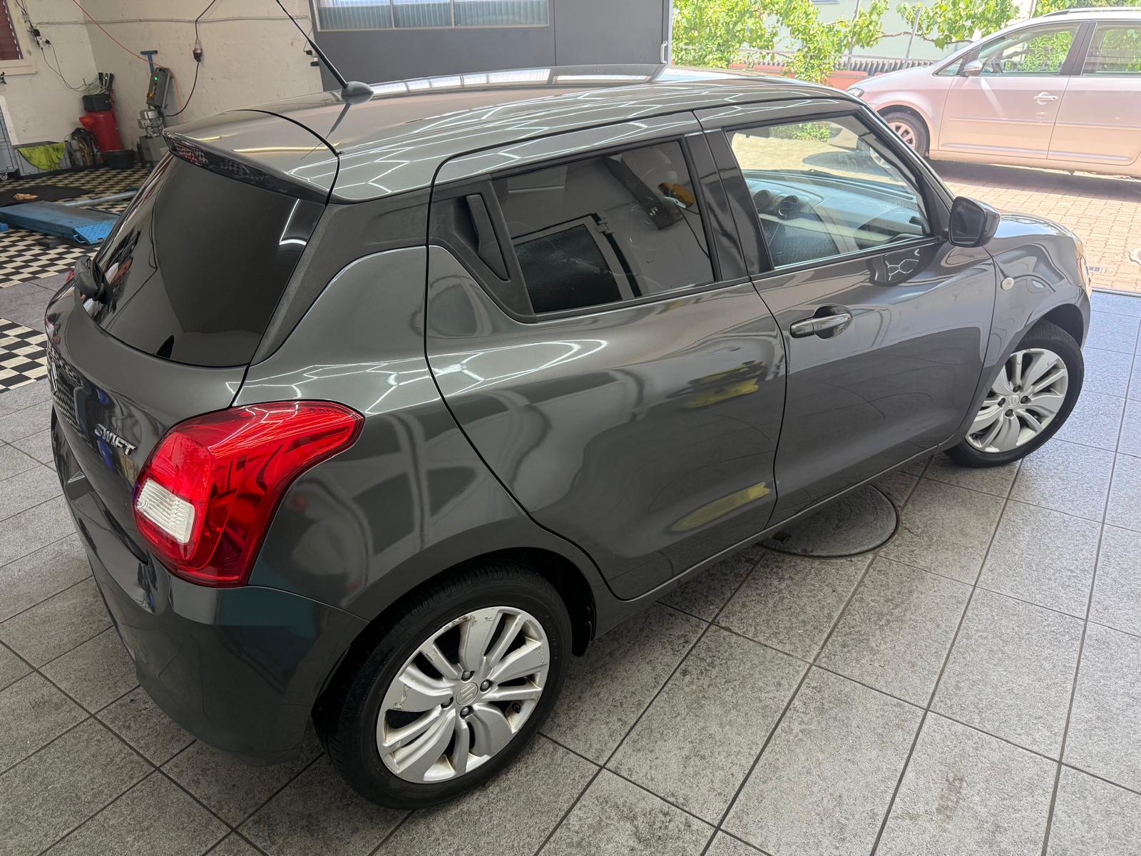 SUZUKI Swift 1.0 12V Compact+-image-2