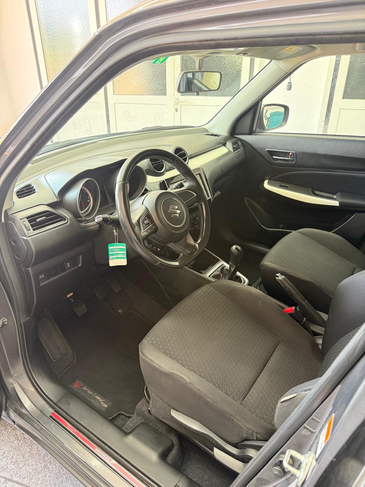 SUZUKI Swift 1.0 12V Compact+-image-4