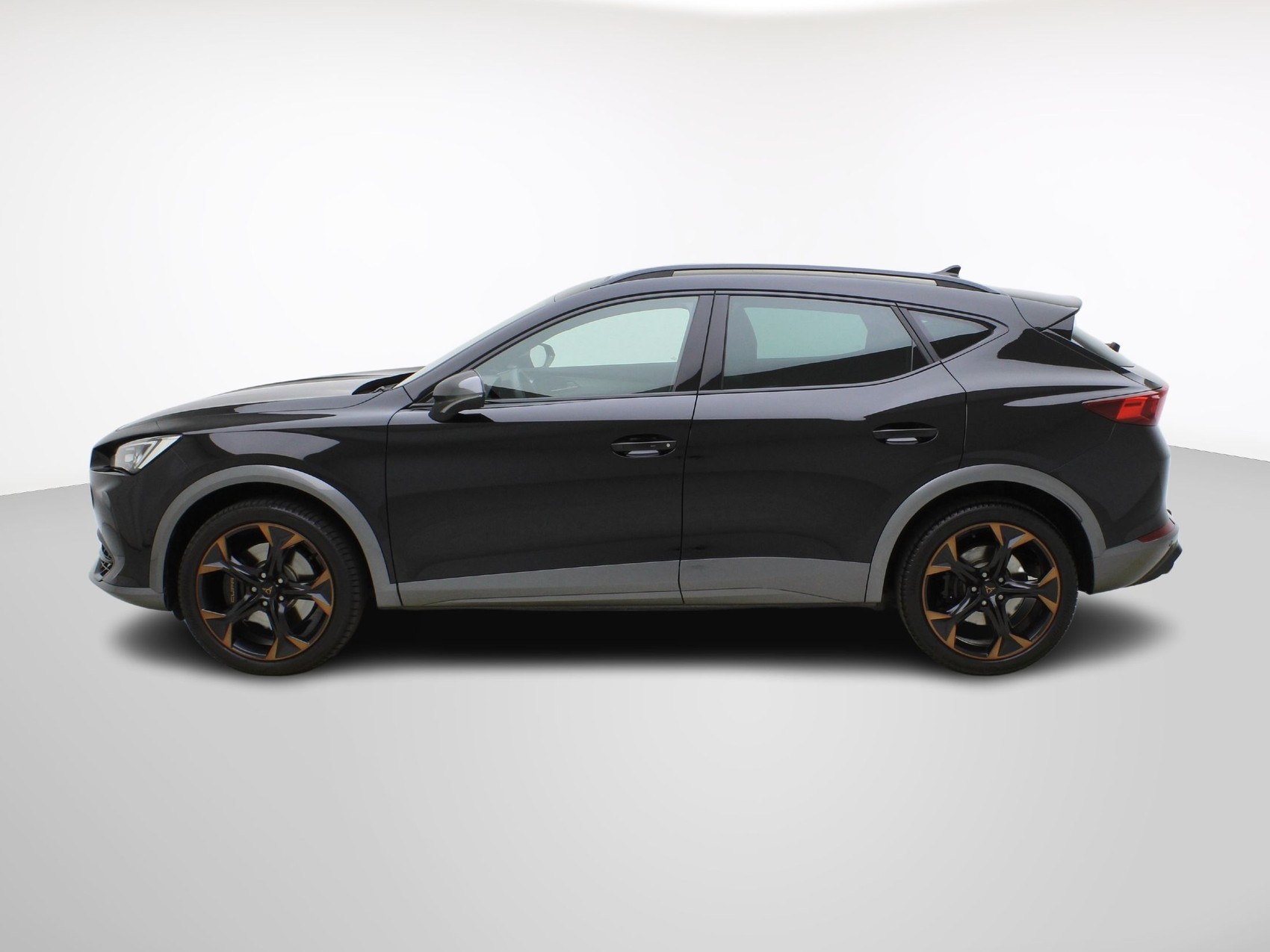 CUPRA Formentor 2.0 TSI DSG VZ 4Drive-image-2