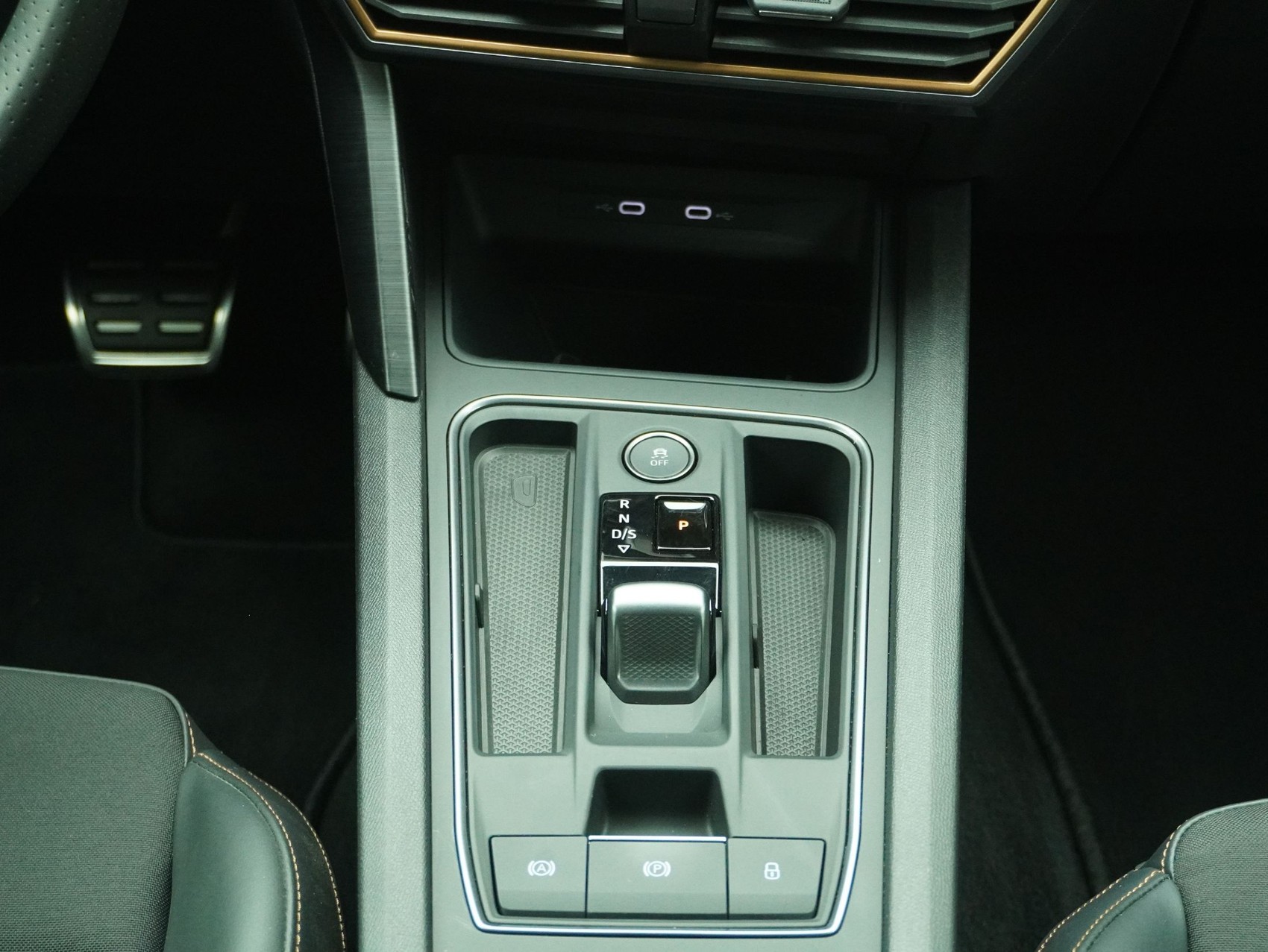 CUPRA Formentor 2.0 TSI DSG VZ 4Drive-image-15