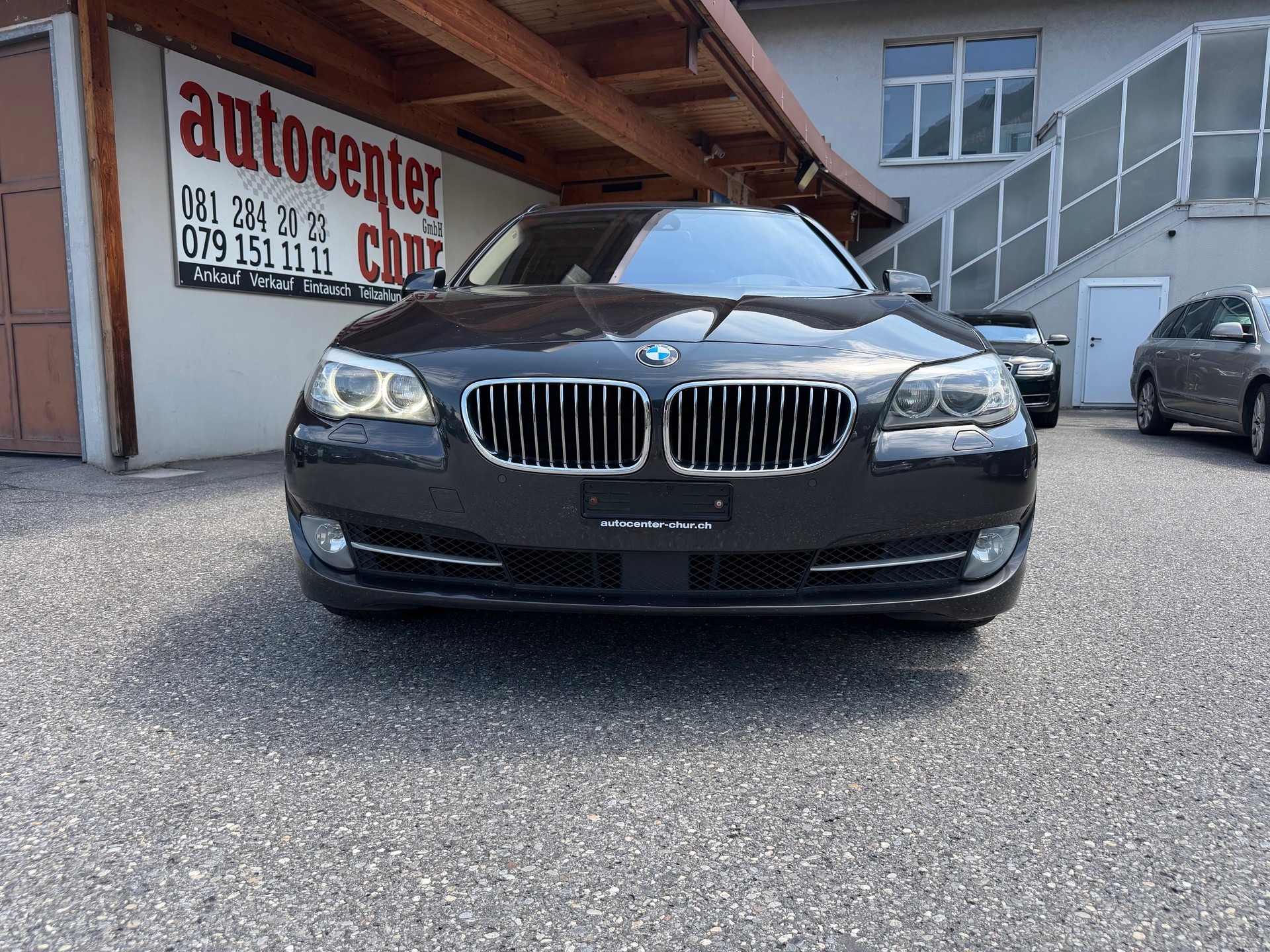 BMW 535d xDrive Touring Steptronic-image-2