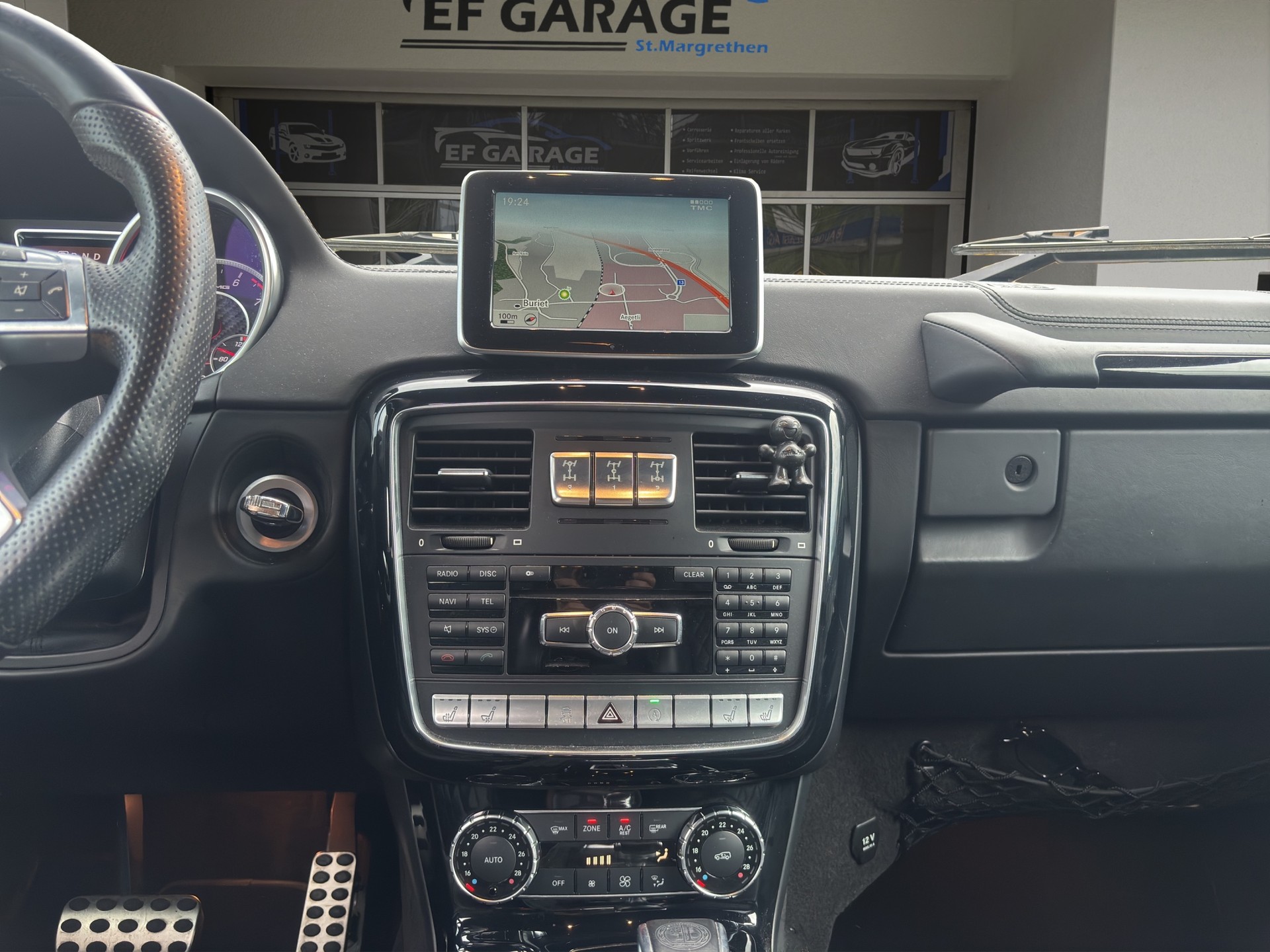 MERCEDES-BENZ G 63 AMG-image-18