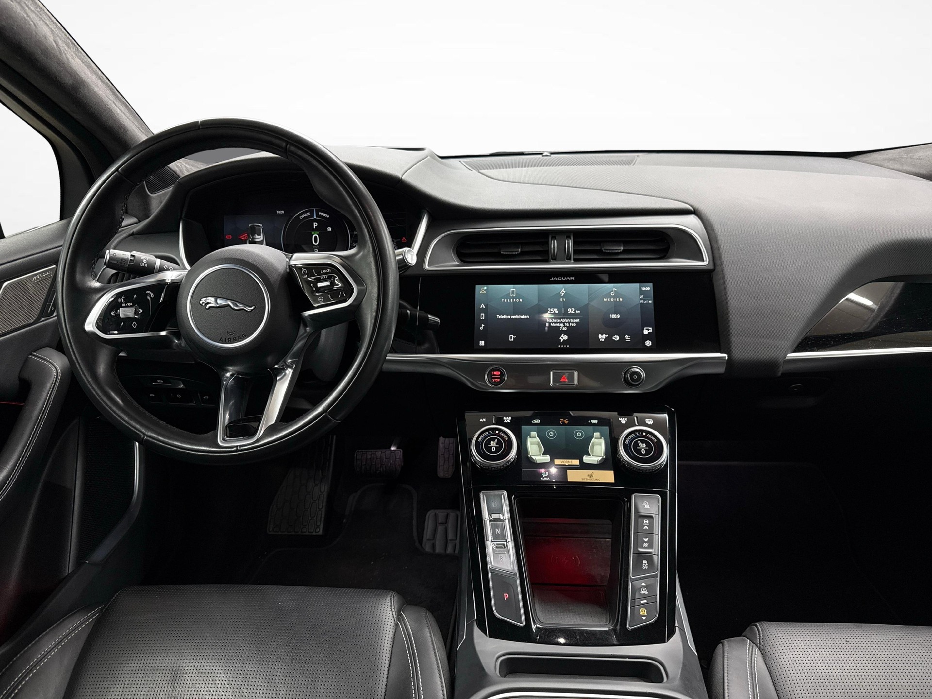 JAGUAR I-Pace EV400 HSE AWD-image-8