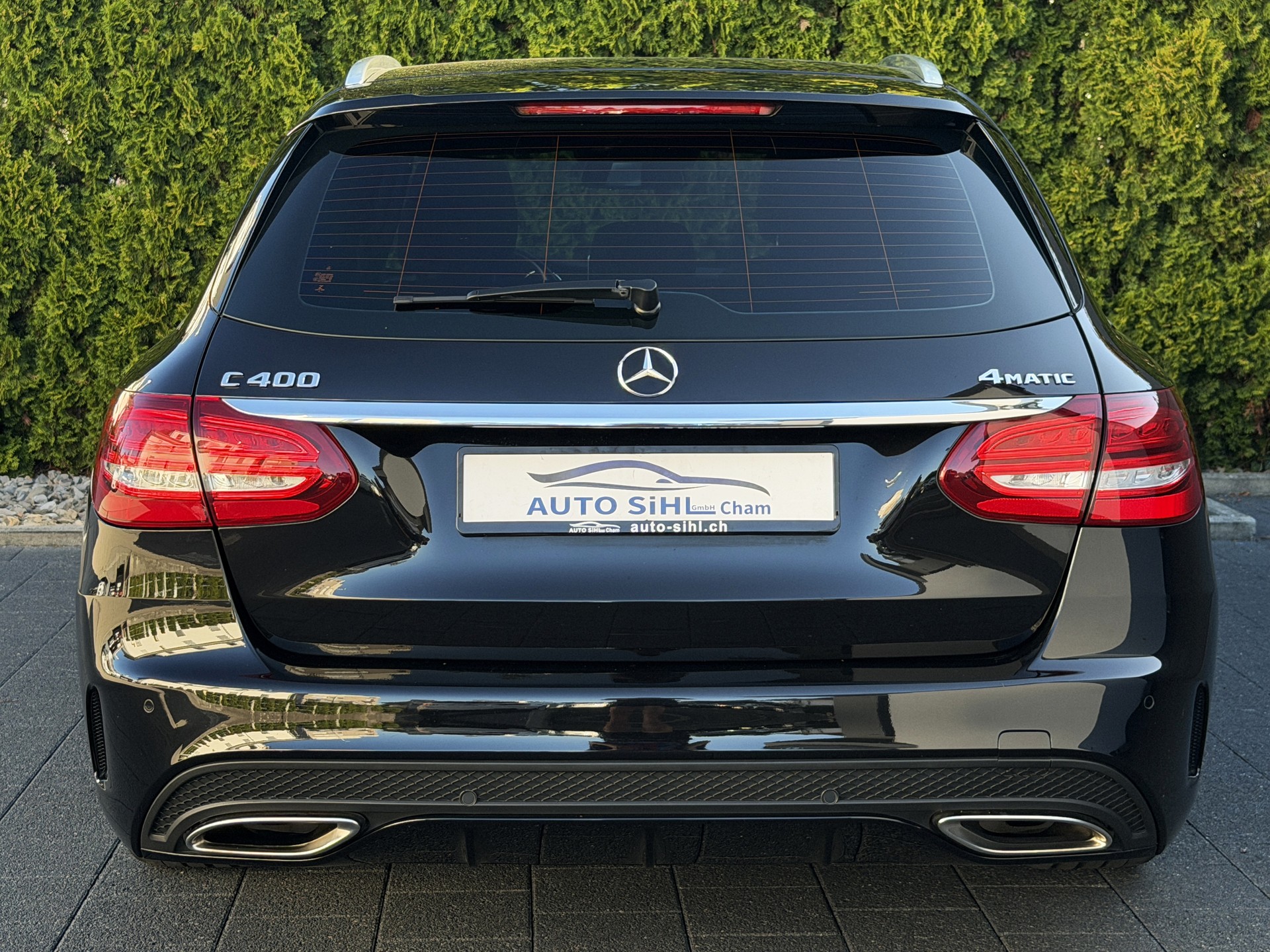 MERCEDES-BENZ C 400 AMG Line 4Matic 9G-Tronic-image-11
