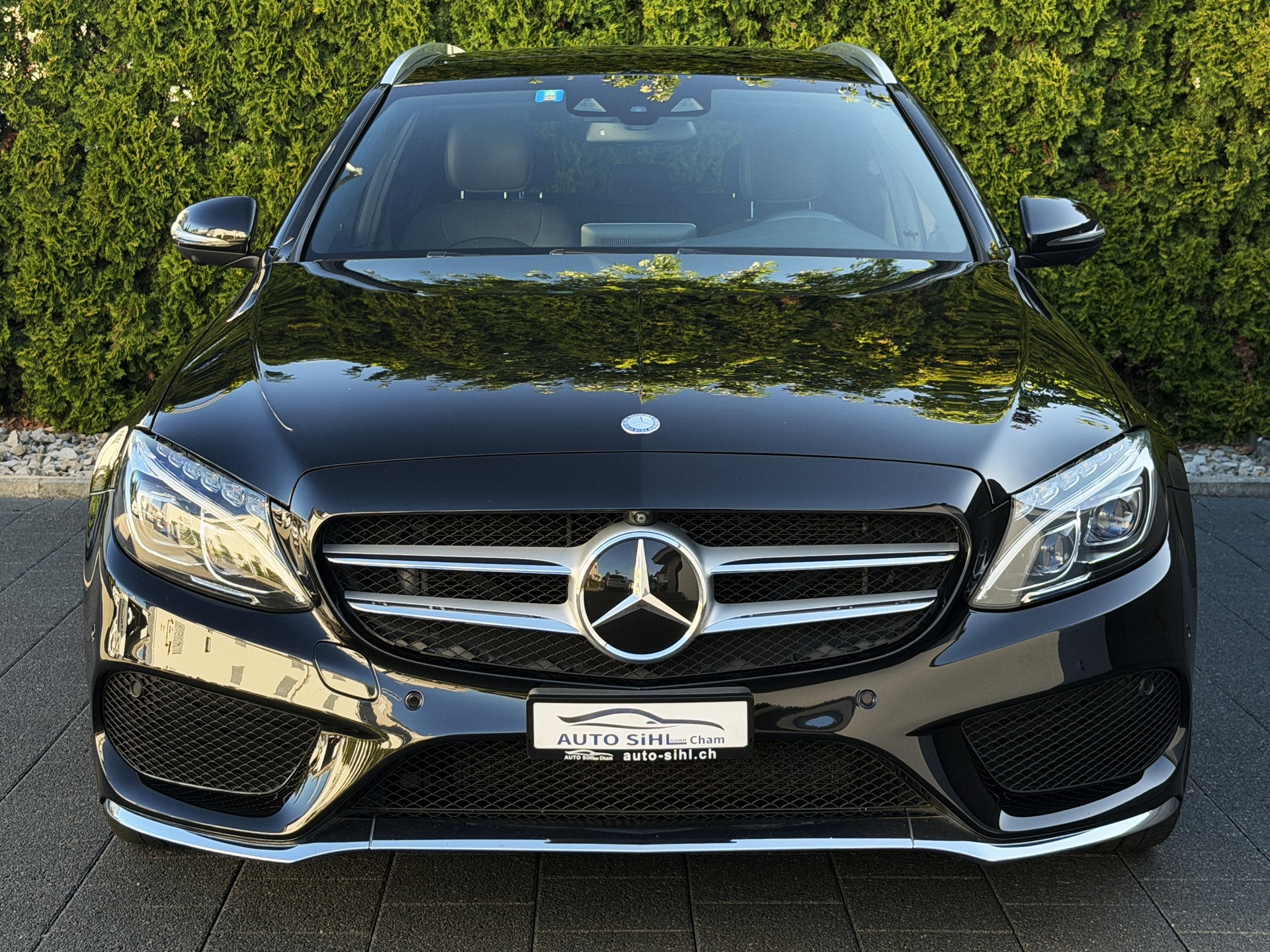 MERCEDES-BENZ C 400 AMG Line 4Matic 9G-Tronic-image-4