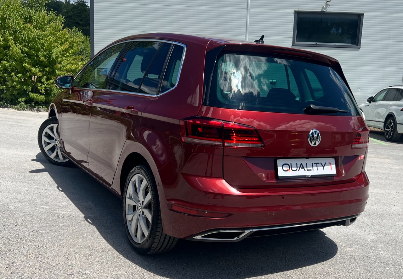 VW Golf Sportsvan 1.5 TSI EVO Highline DSG-image-3