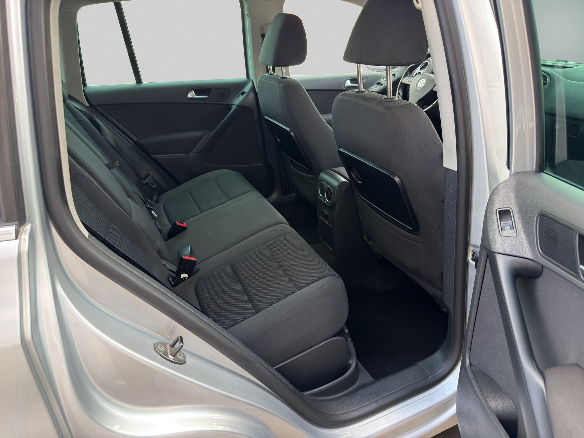 VW Tiguan 2.0 TSI Sport&Style Tiptronic-image-13