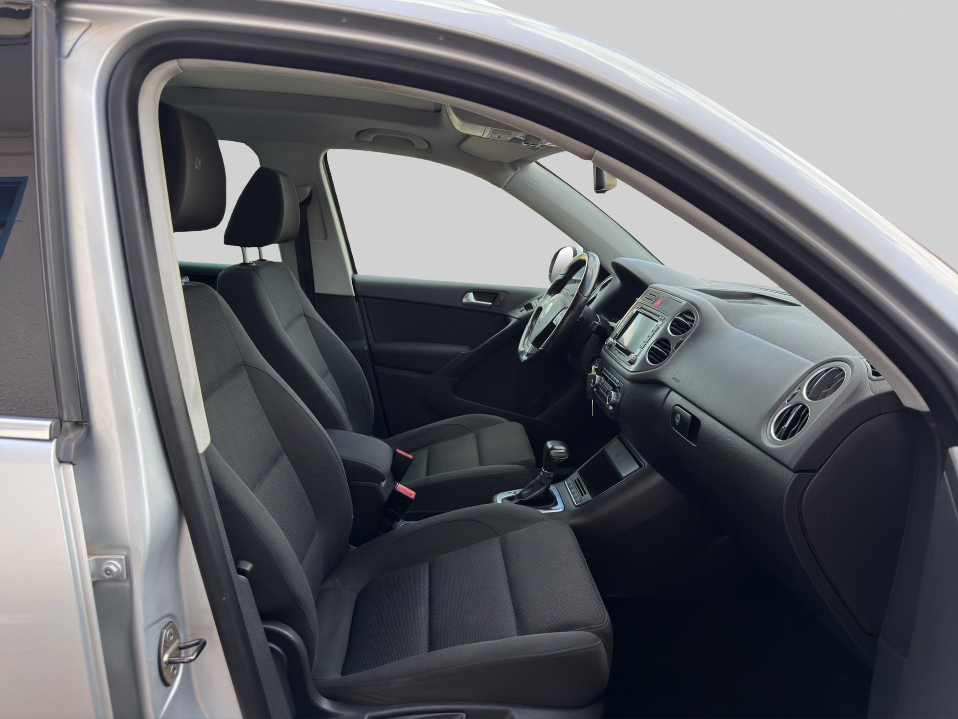 VW Tiguan 2.0 TSI Sport&Style Tiptronic-image-12