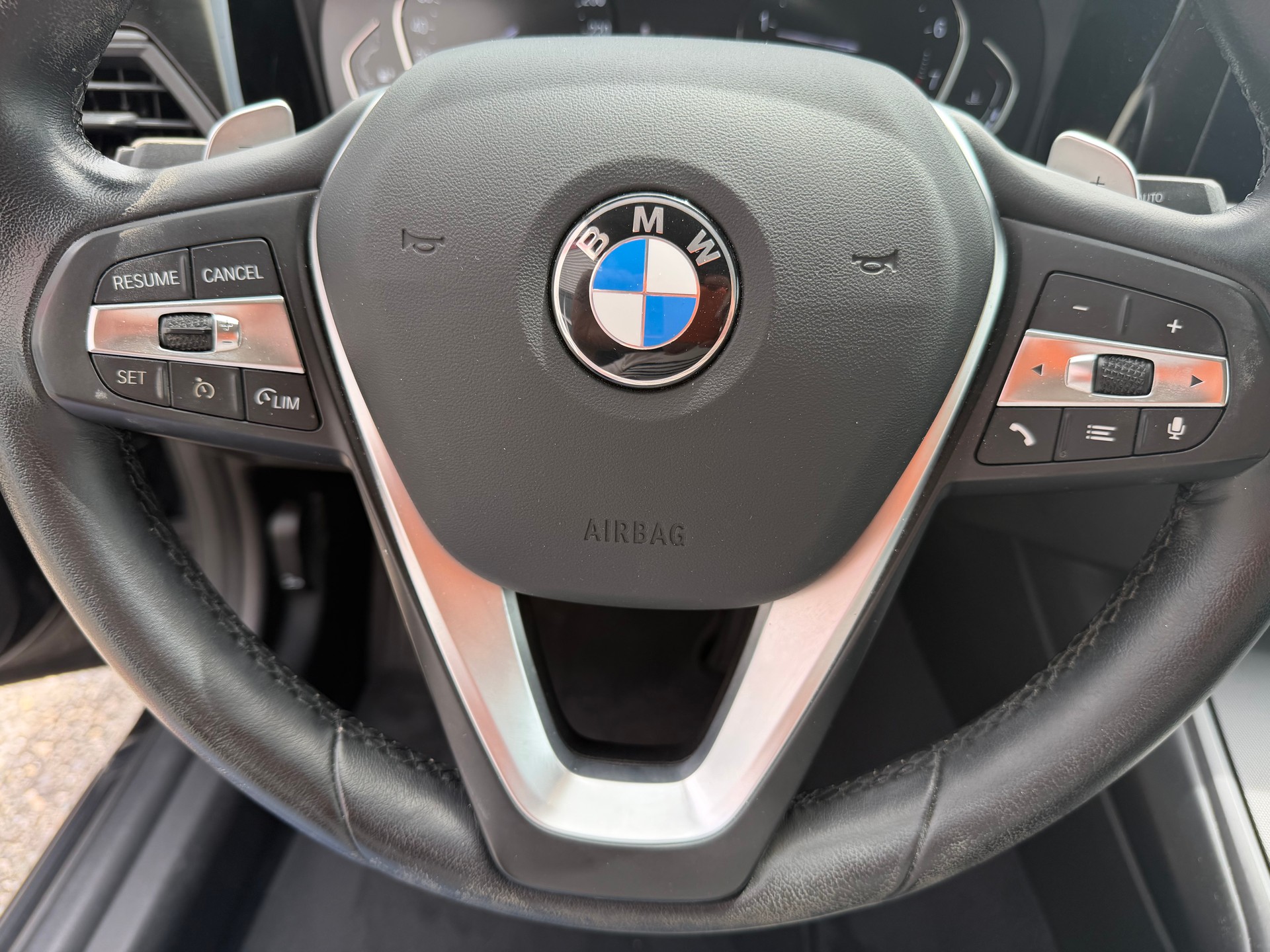 BMW 220i-image-8