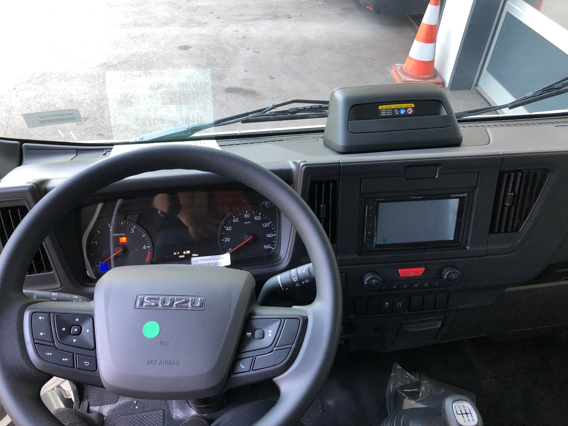 ISUZU M21 T E Box und Kipper-image-7