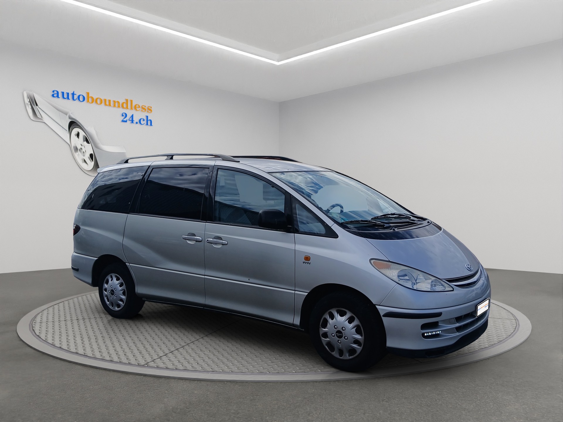 TOYOTA Previa 2.4 Linea Luna-image-1