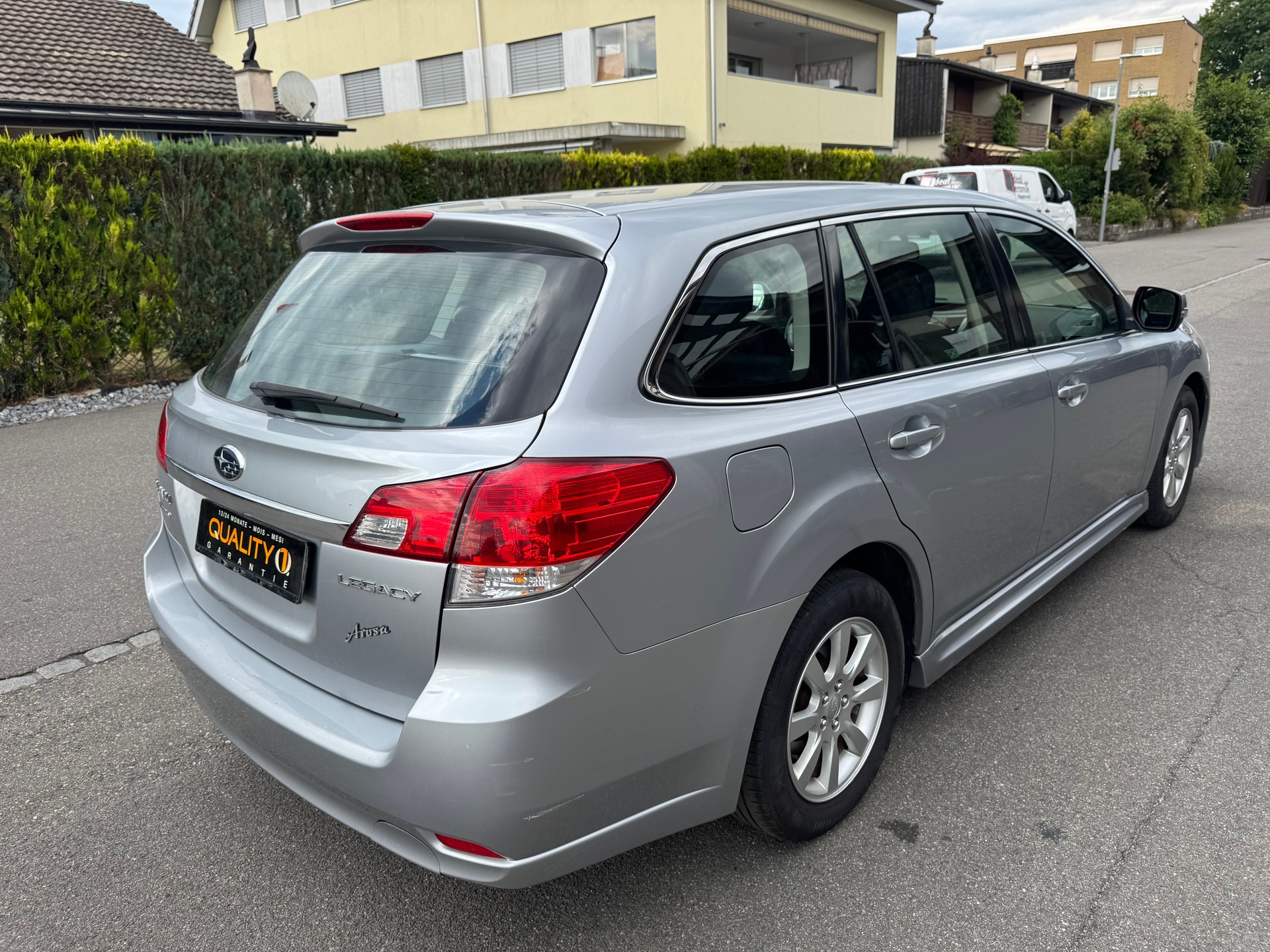 SUBARU Legacy 2.0i Limited AWD Lineartronic-image-4
